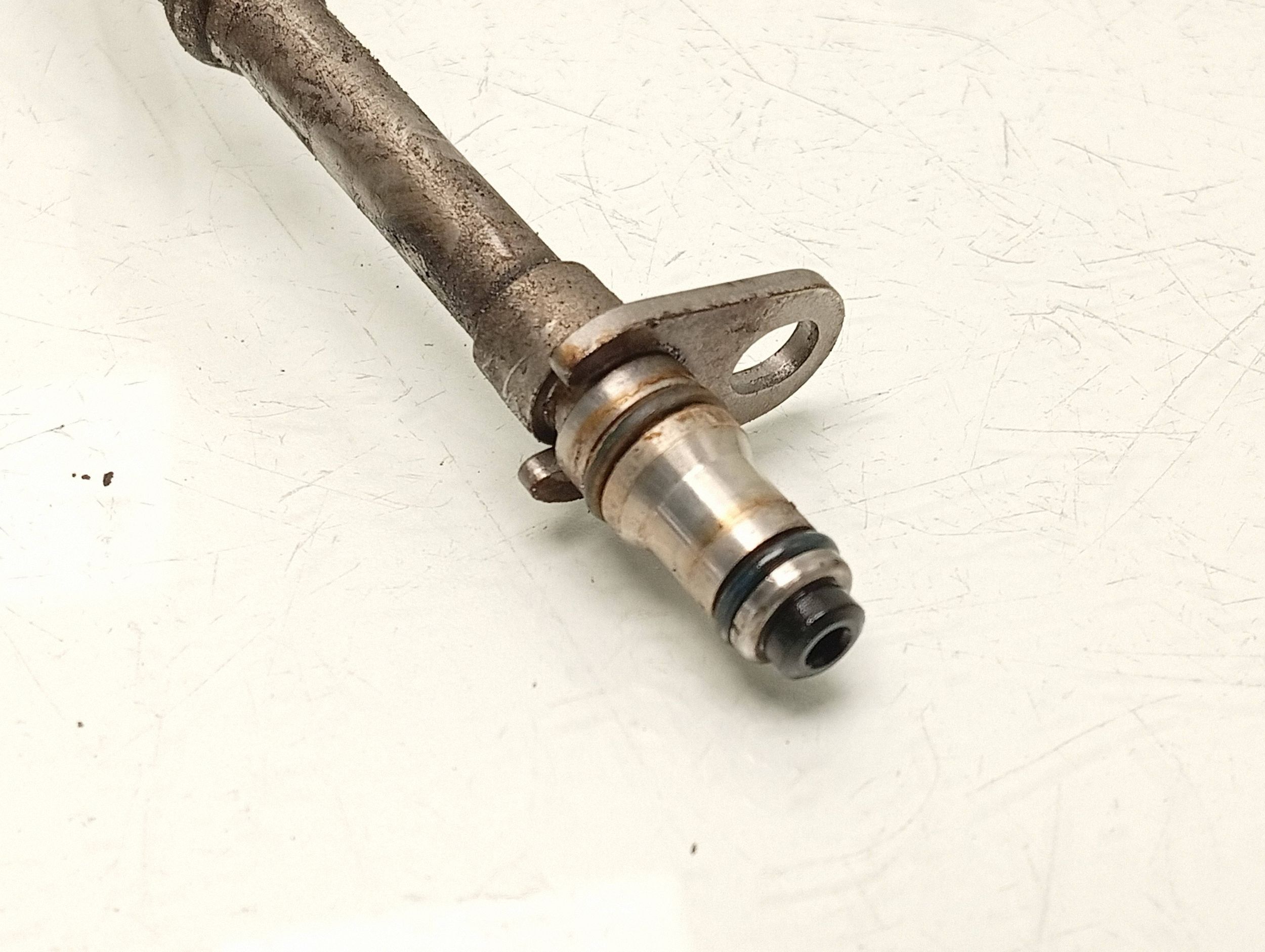 Fordin öljynjäähdytysputki OEM LK4Q6K679BB image 4