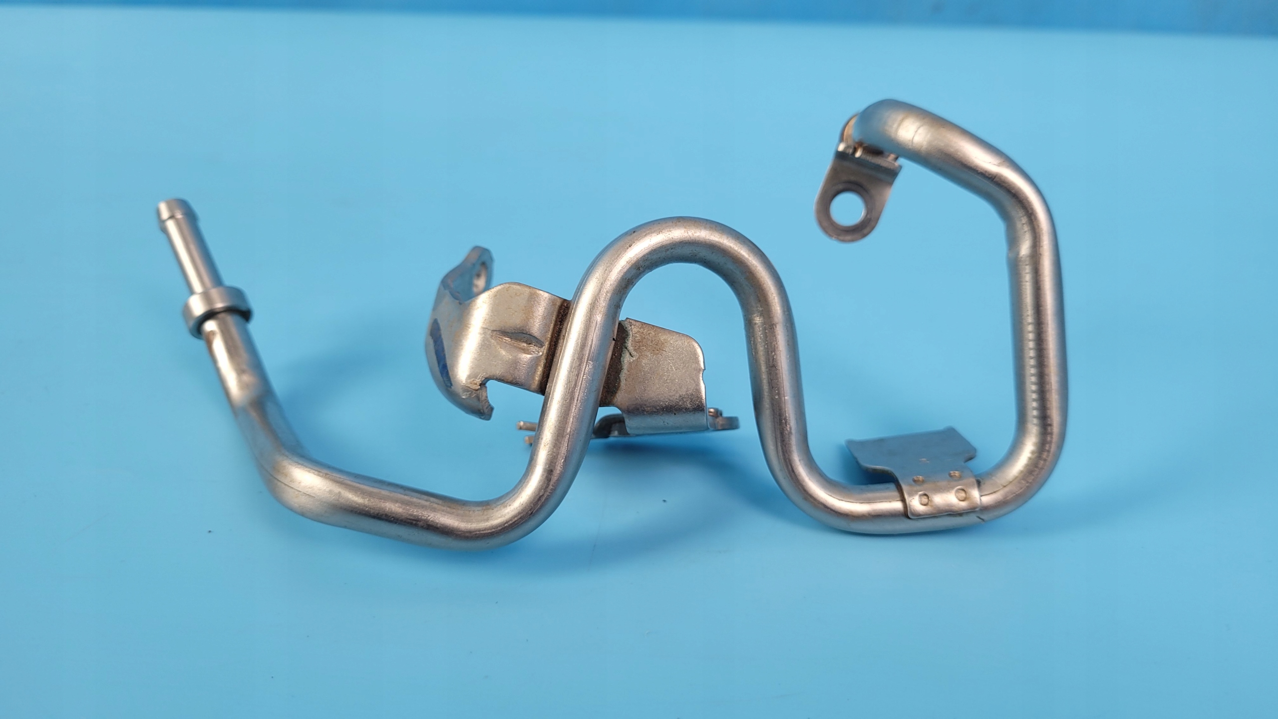 Nissan Turbo-Ölleitung OEM 144986UB0B - Gebraucht image 8