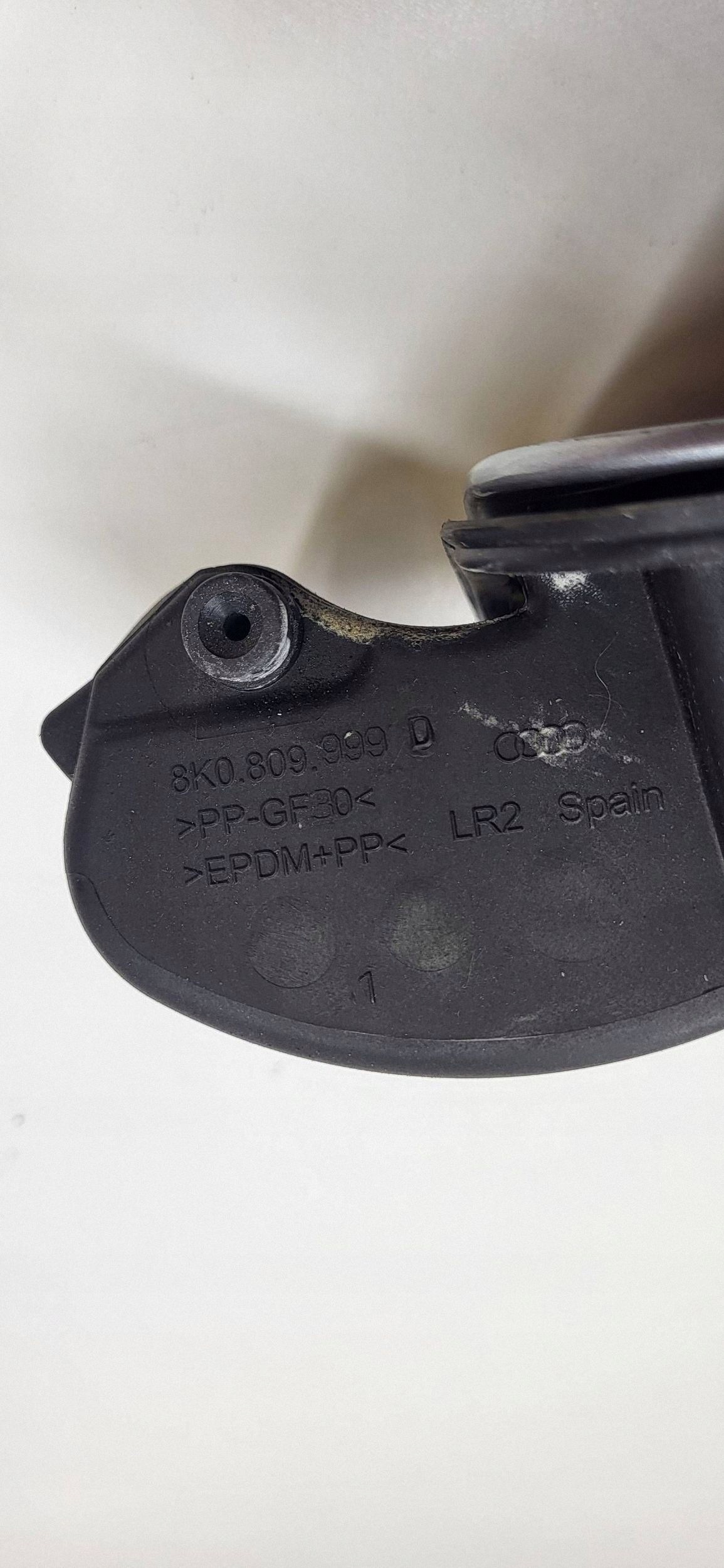 Motor da tampa de combustível OEM 8K0809999D Audi A4 1.8L image 7