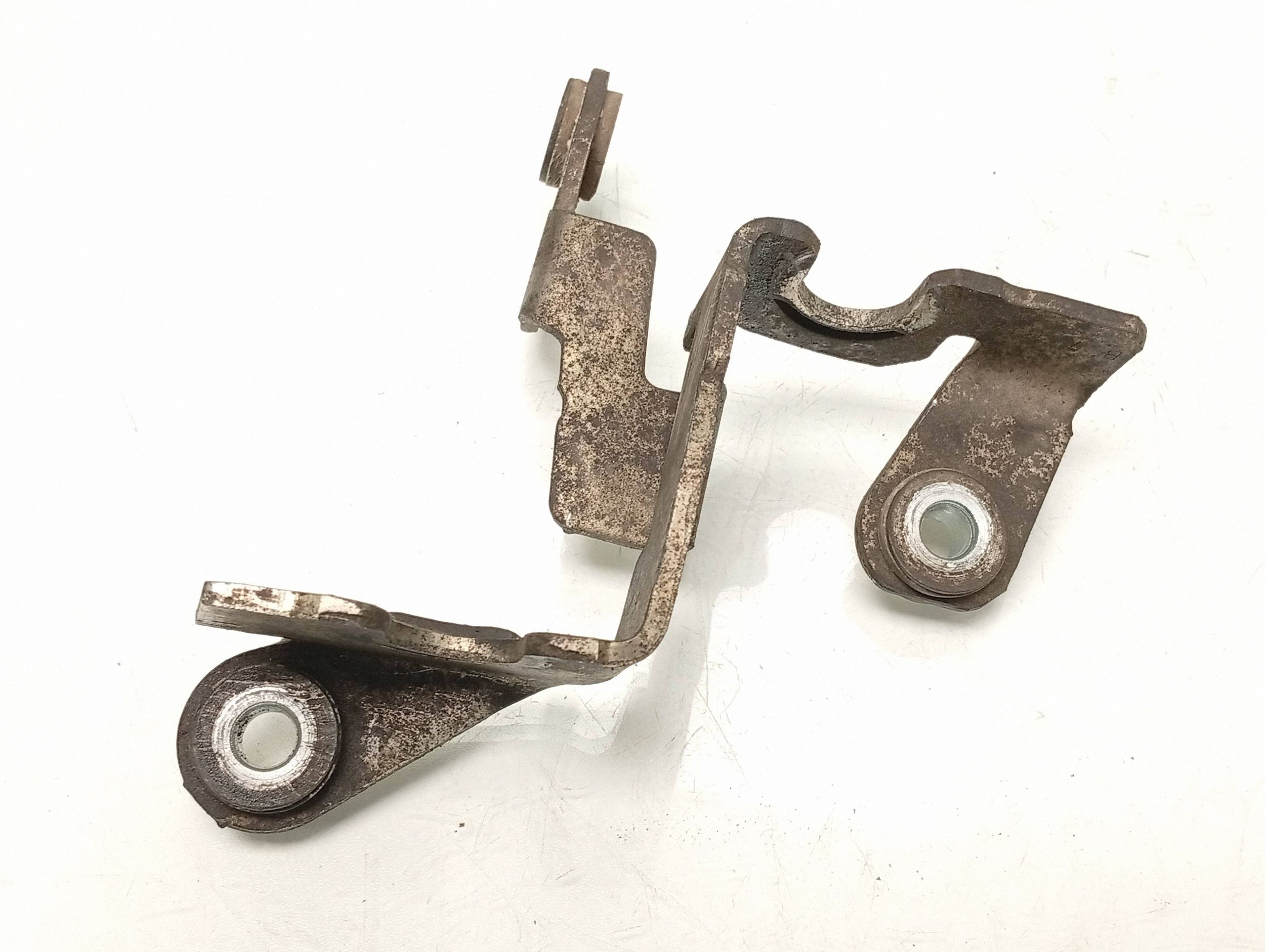 Ford Vaihteiston linkki OEM AV6R7474HD - Käytetty