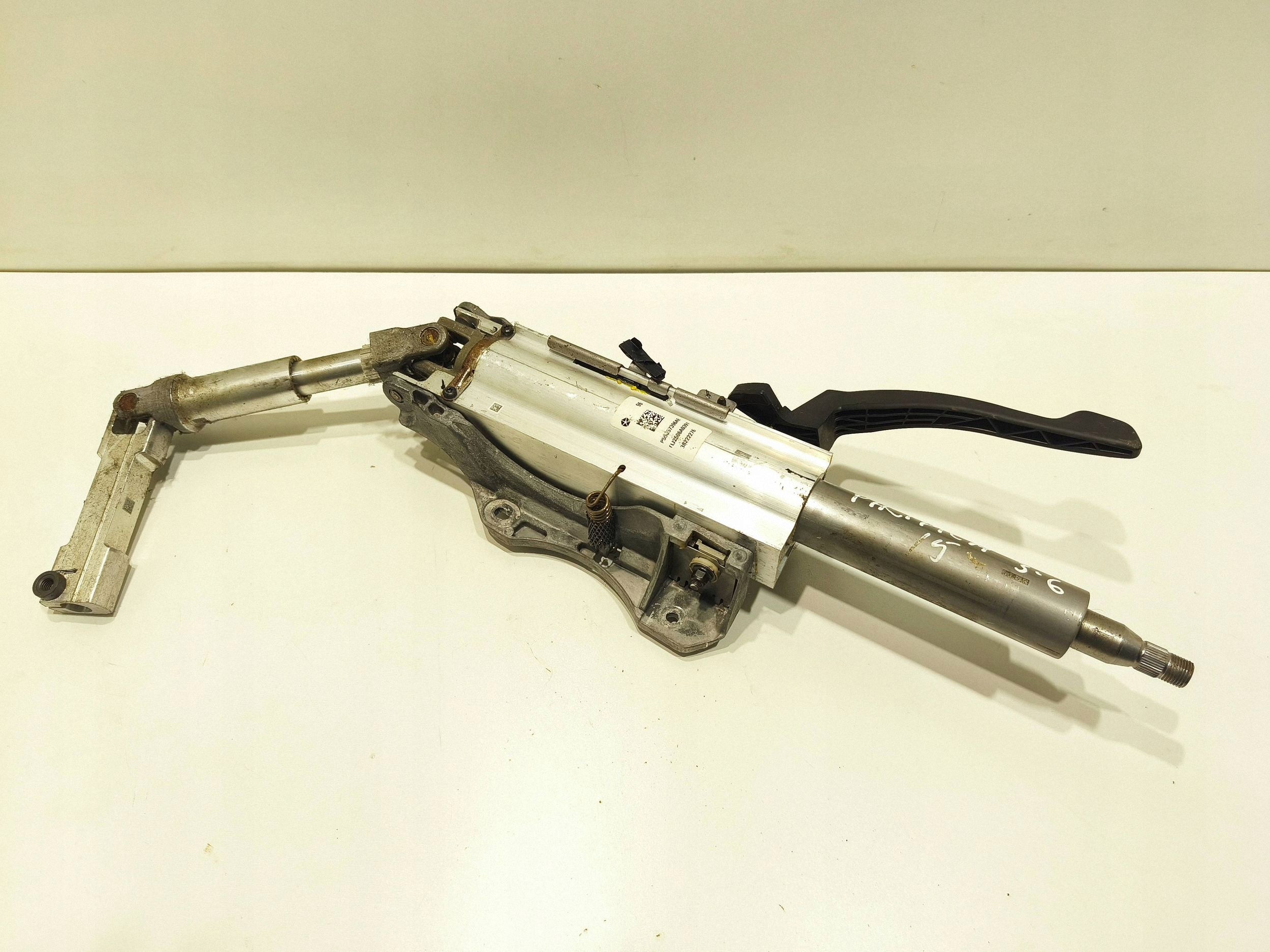 Mecanismo de dirección OEM P55057396AE para Chrysler Pacifica image 2