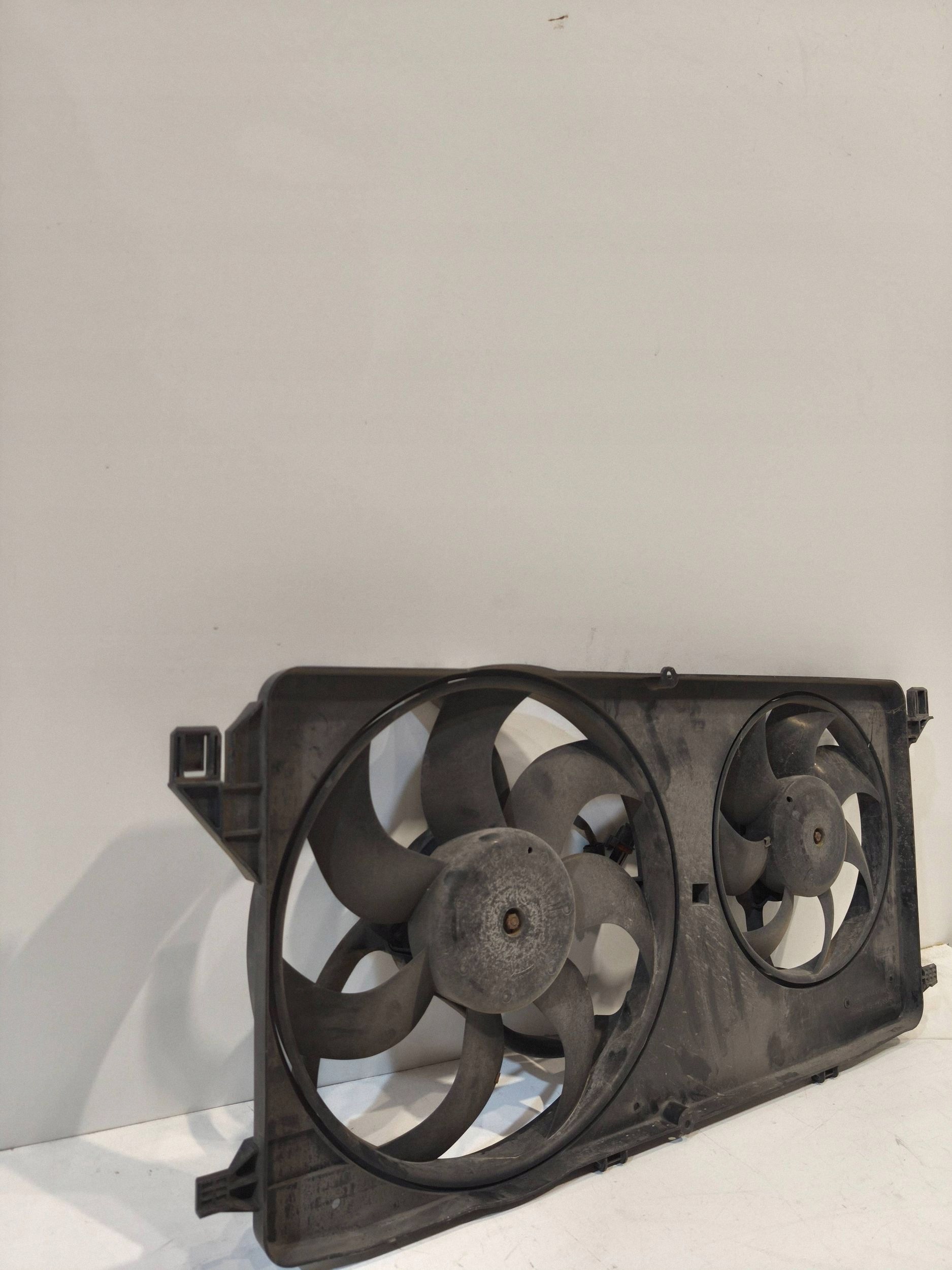 Framre rem OEM 8240557 för Ford Transit Custom 2.2L image 3