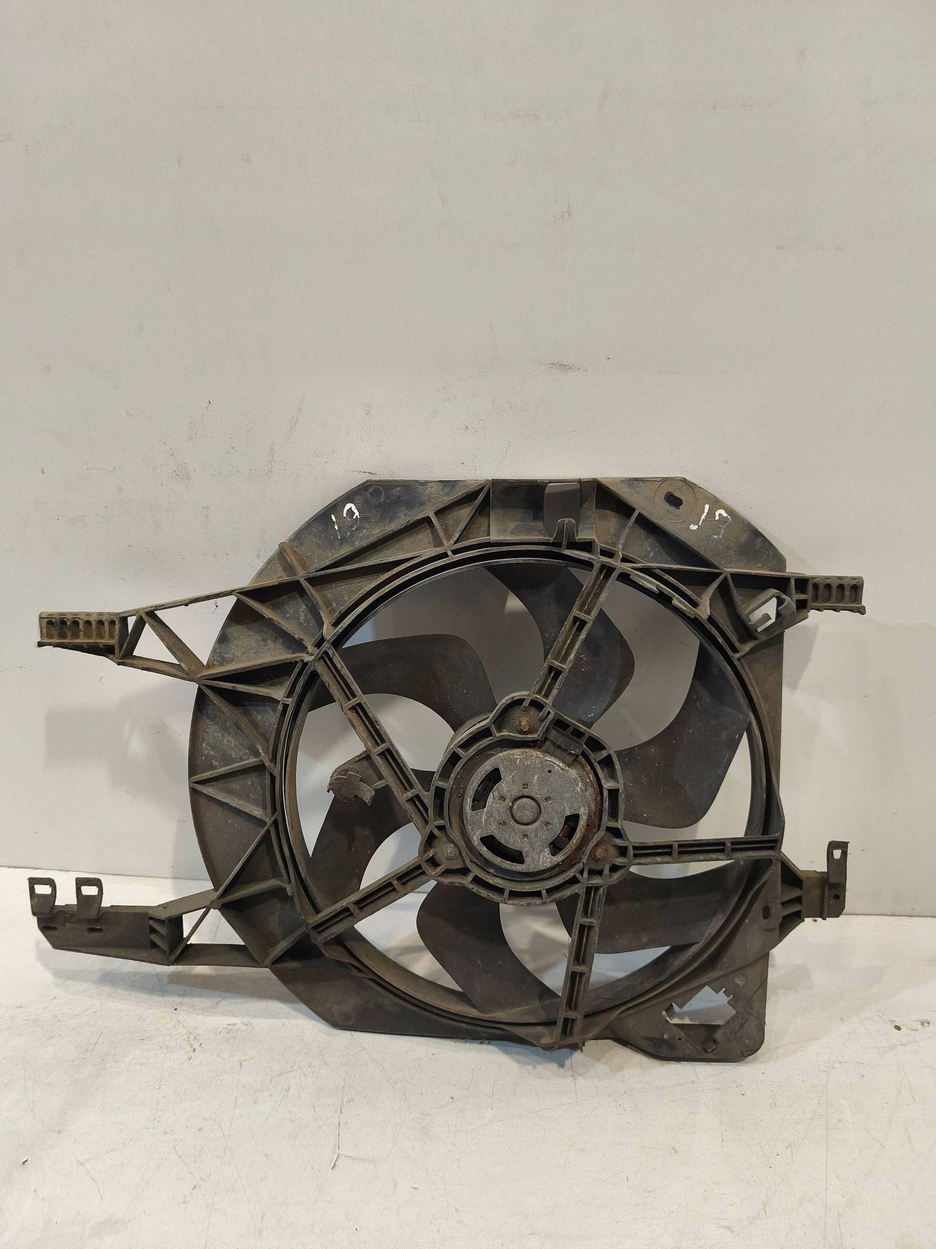 Courroie avant OEM 1831983 pour Renault Trafic II Fourgon image 2