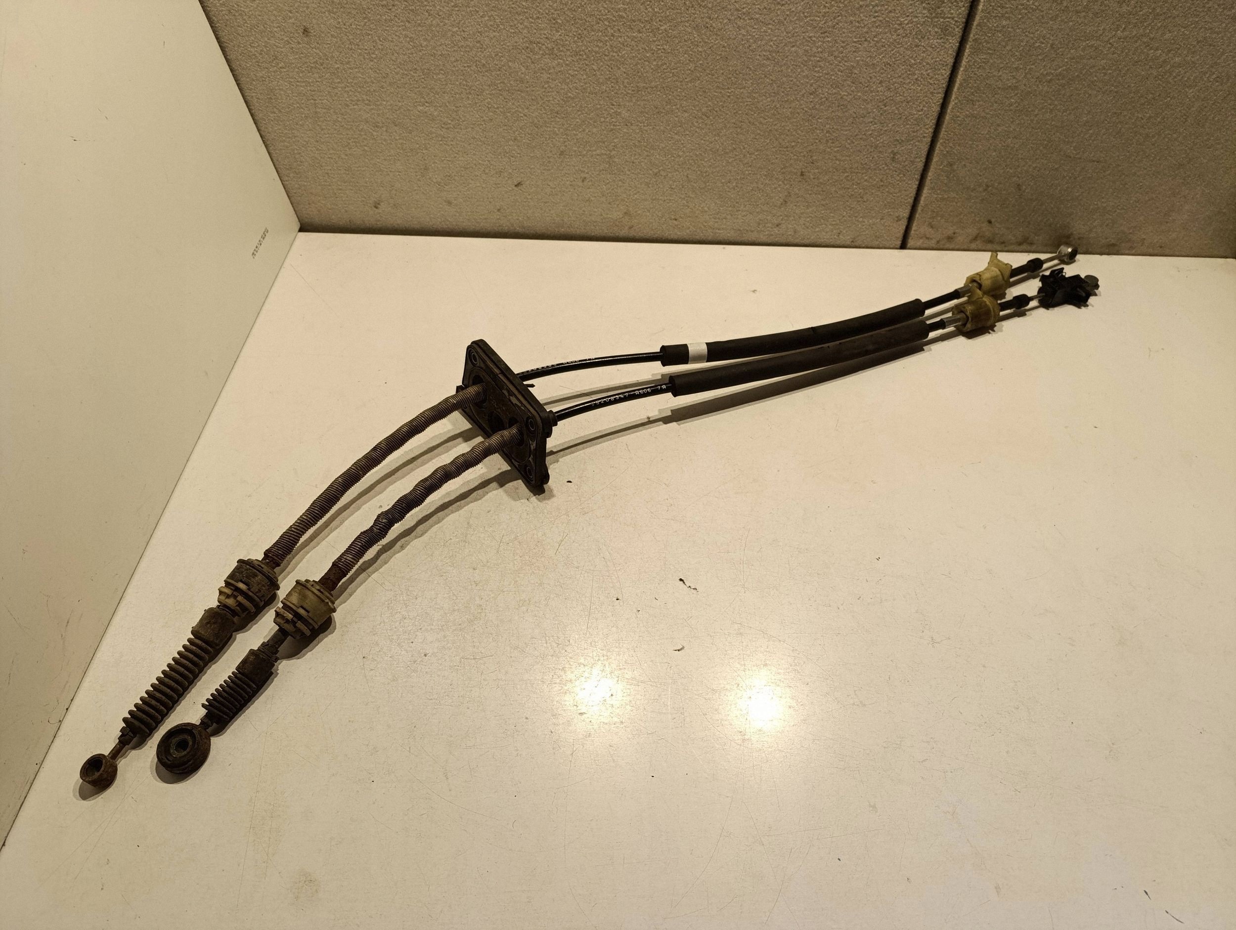 Fiat Ducato Schaltgestänge OEM 55208347 - Gebraucht image 2