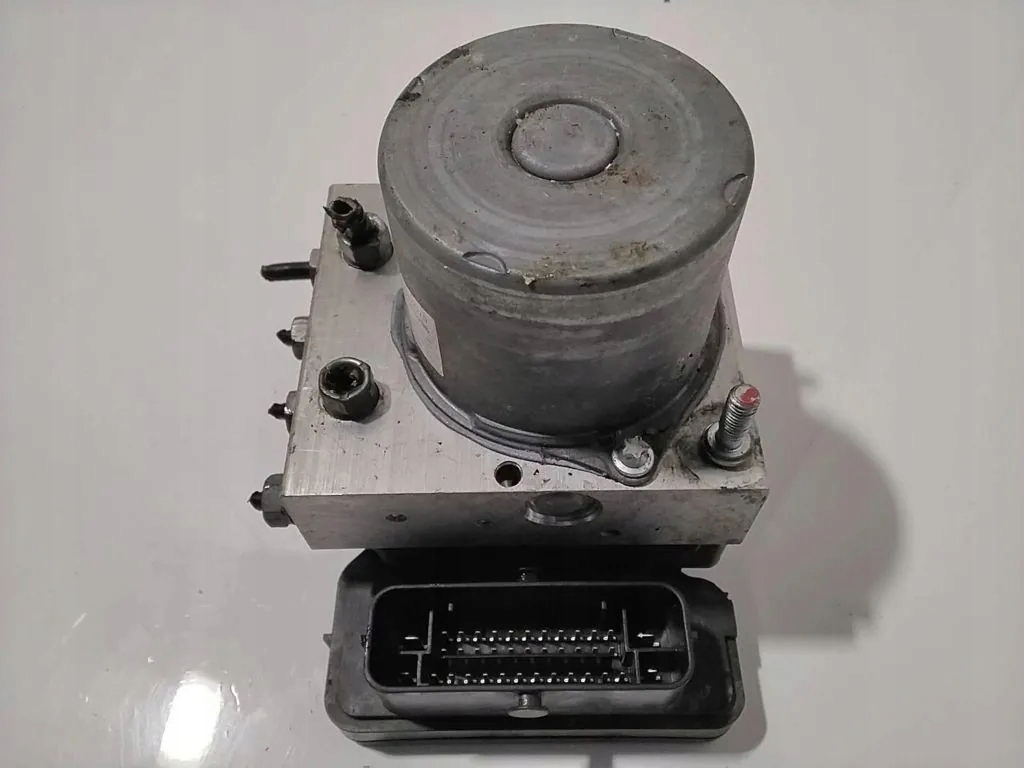ABS Pump TOYOTA YARIS (_P21_) 0265957058 2.0L 2022 image 3
