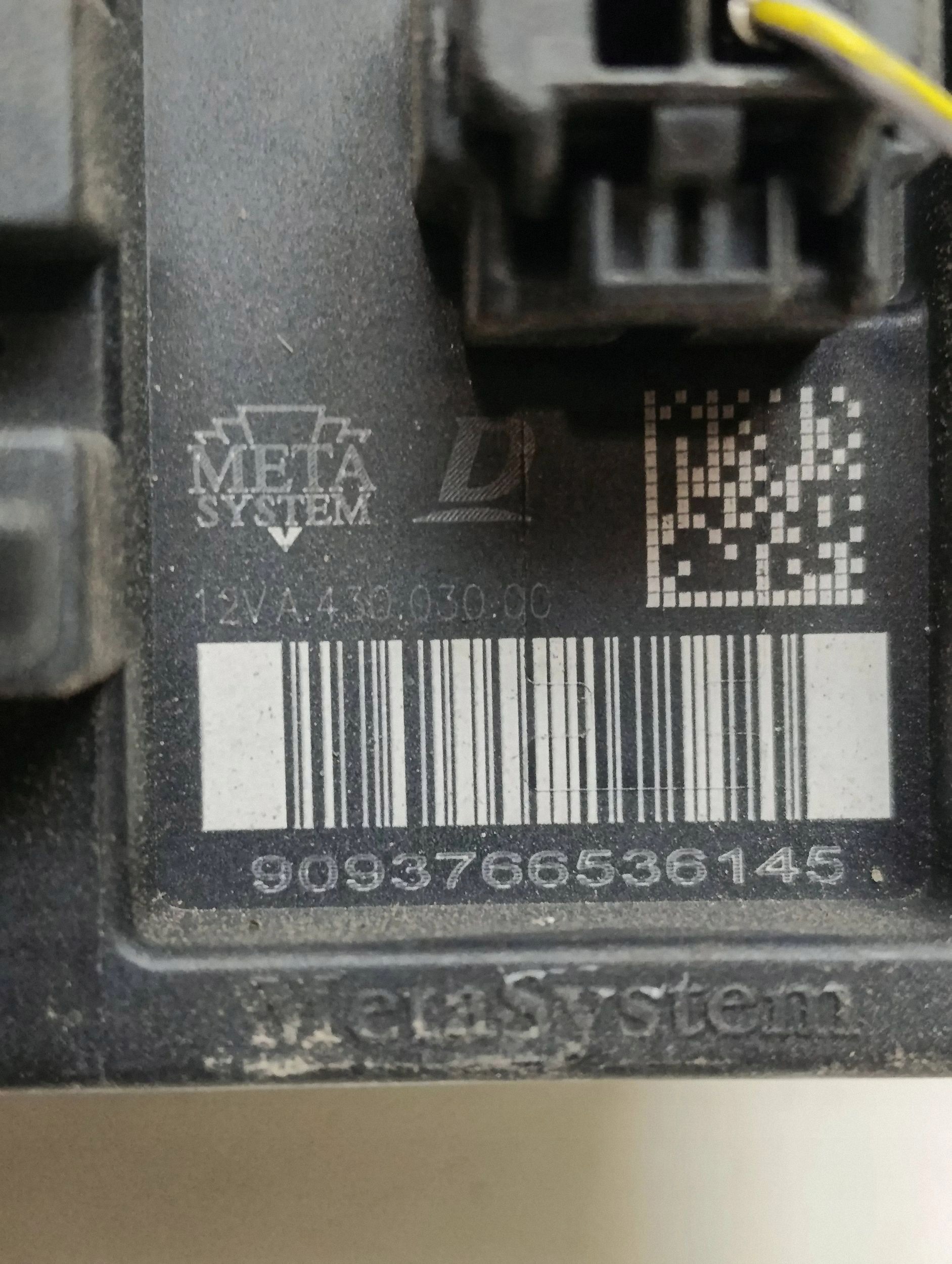 Opel OE Spark Plug OEM 12V43003000 for 2.0L Engine image 4