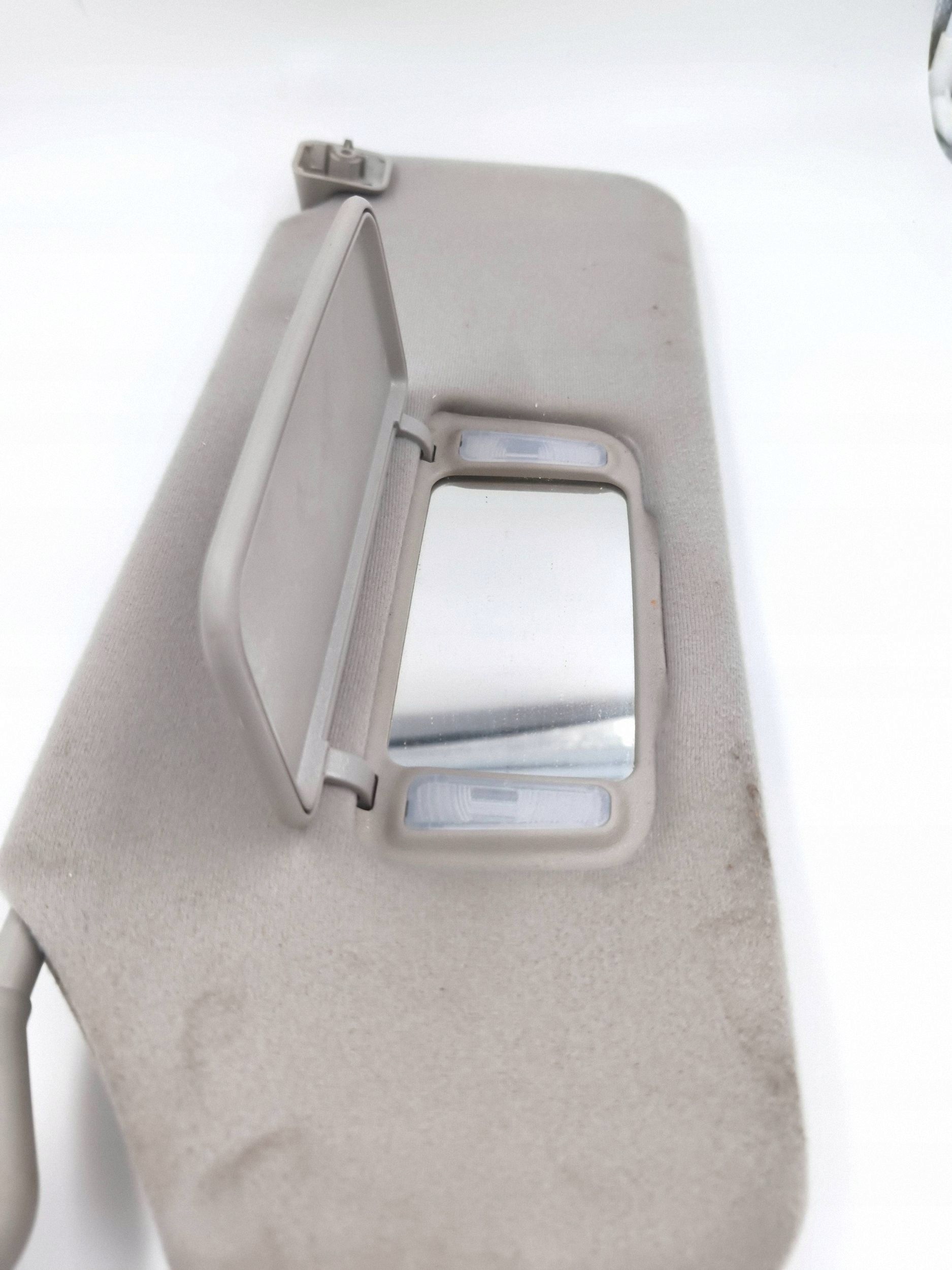 Visor esquerdo OEM 1689006 para Toyota Sienna image 3