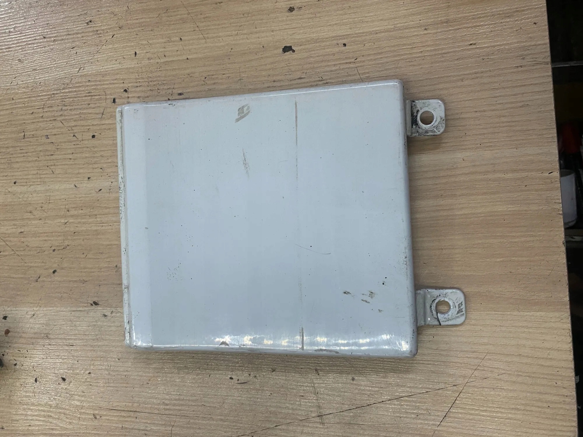 Polttoainesäiliön kansi OEM 788284942R Opel Vivarolle image 2