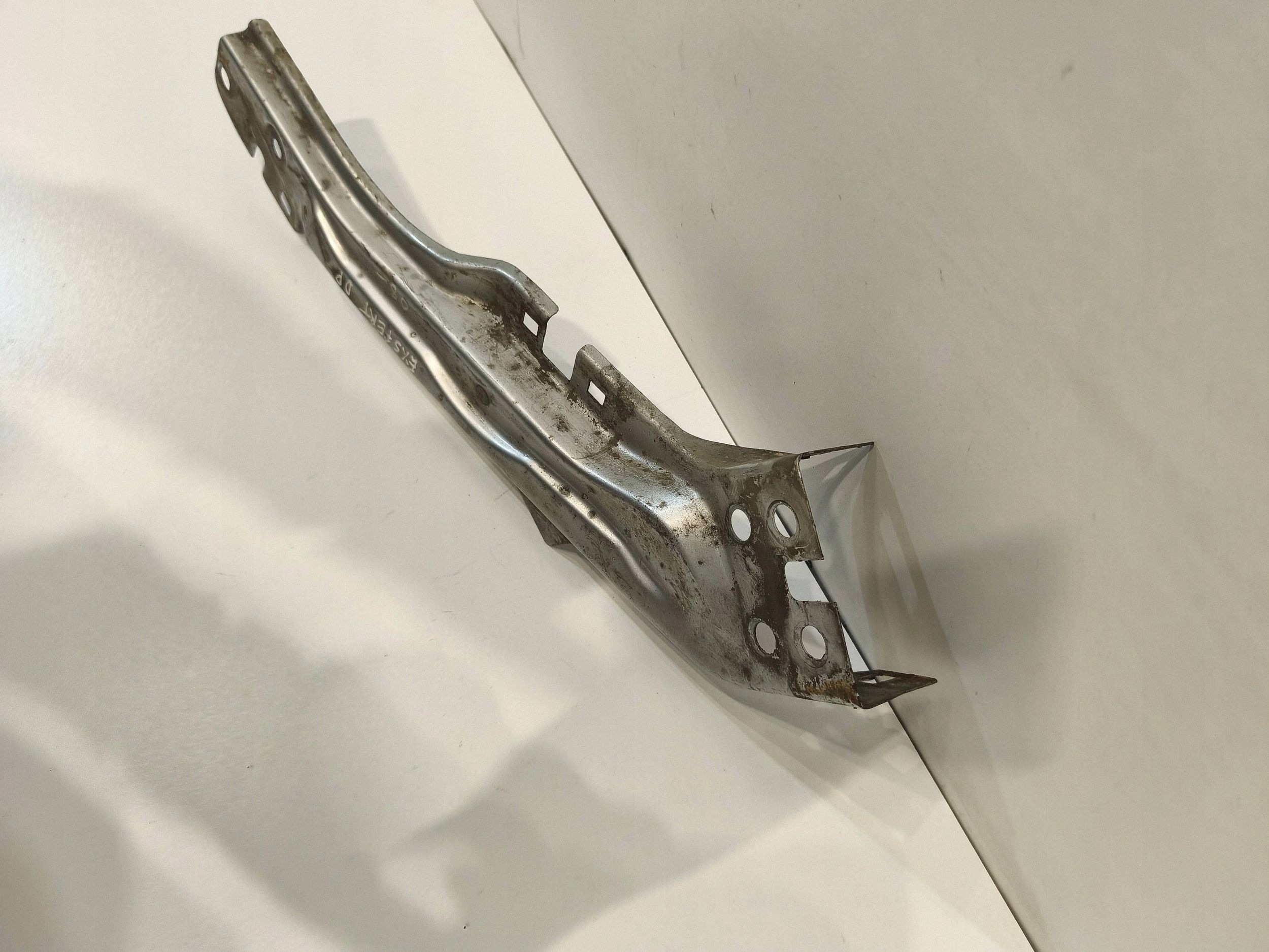 Phare avant droit OEM E08011C1 pour Peugeot Expert image 4