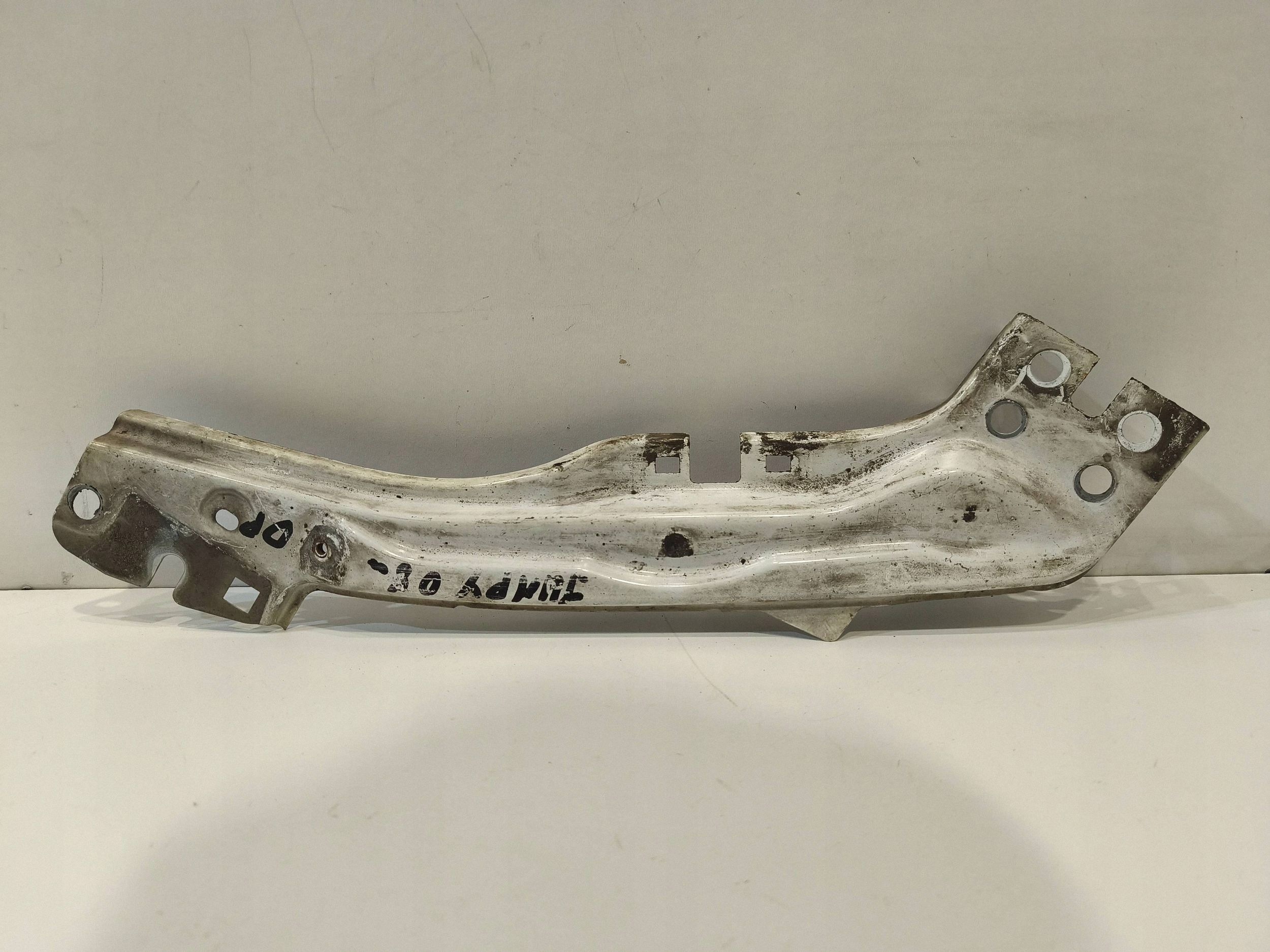 Phare avant droit OEM E0725A01 pour Citroen Jumpy image 2