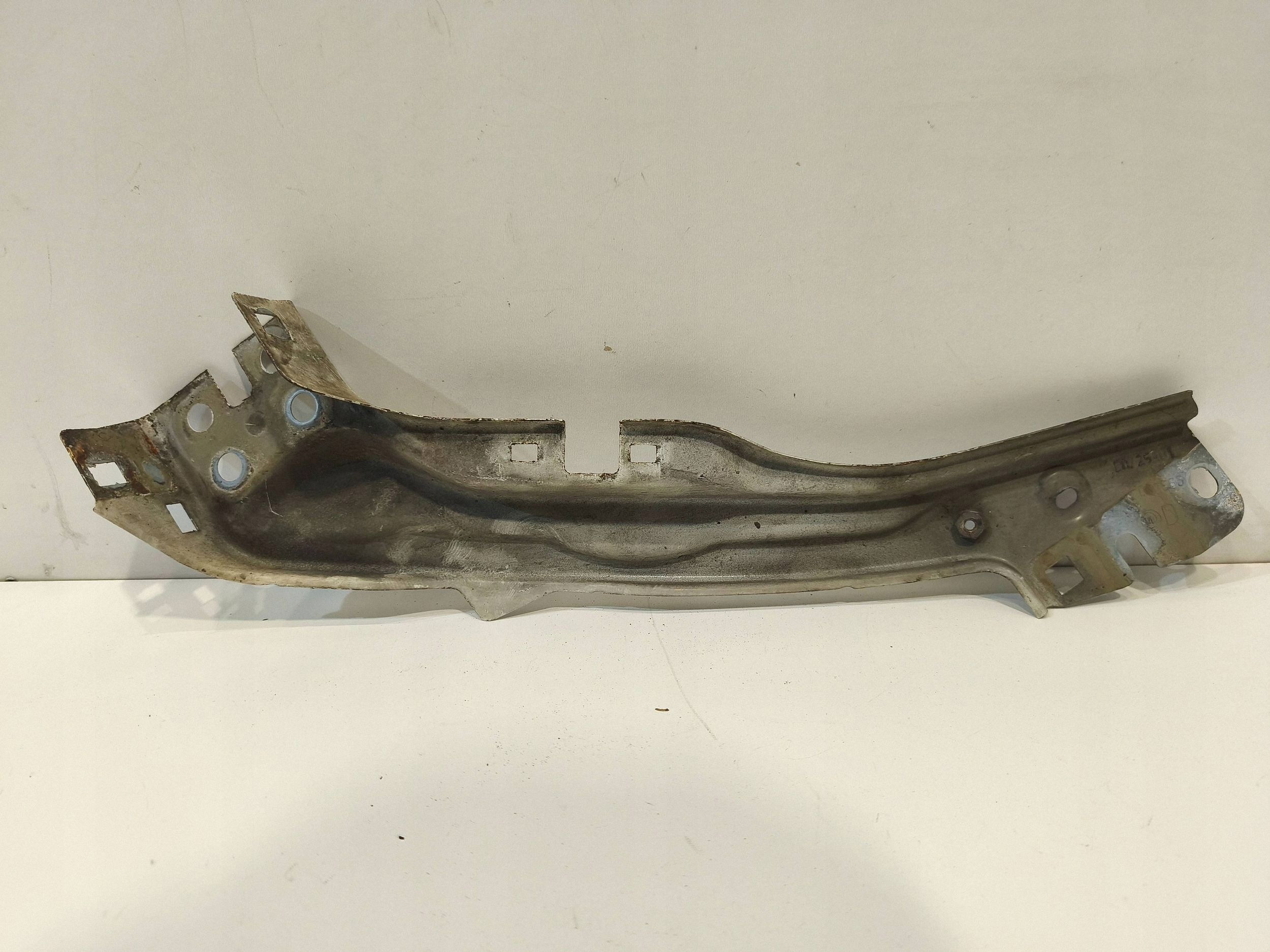 Phare avant droit OEM E0725A01 pour Citroen Jumpy image 5