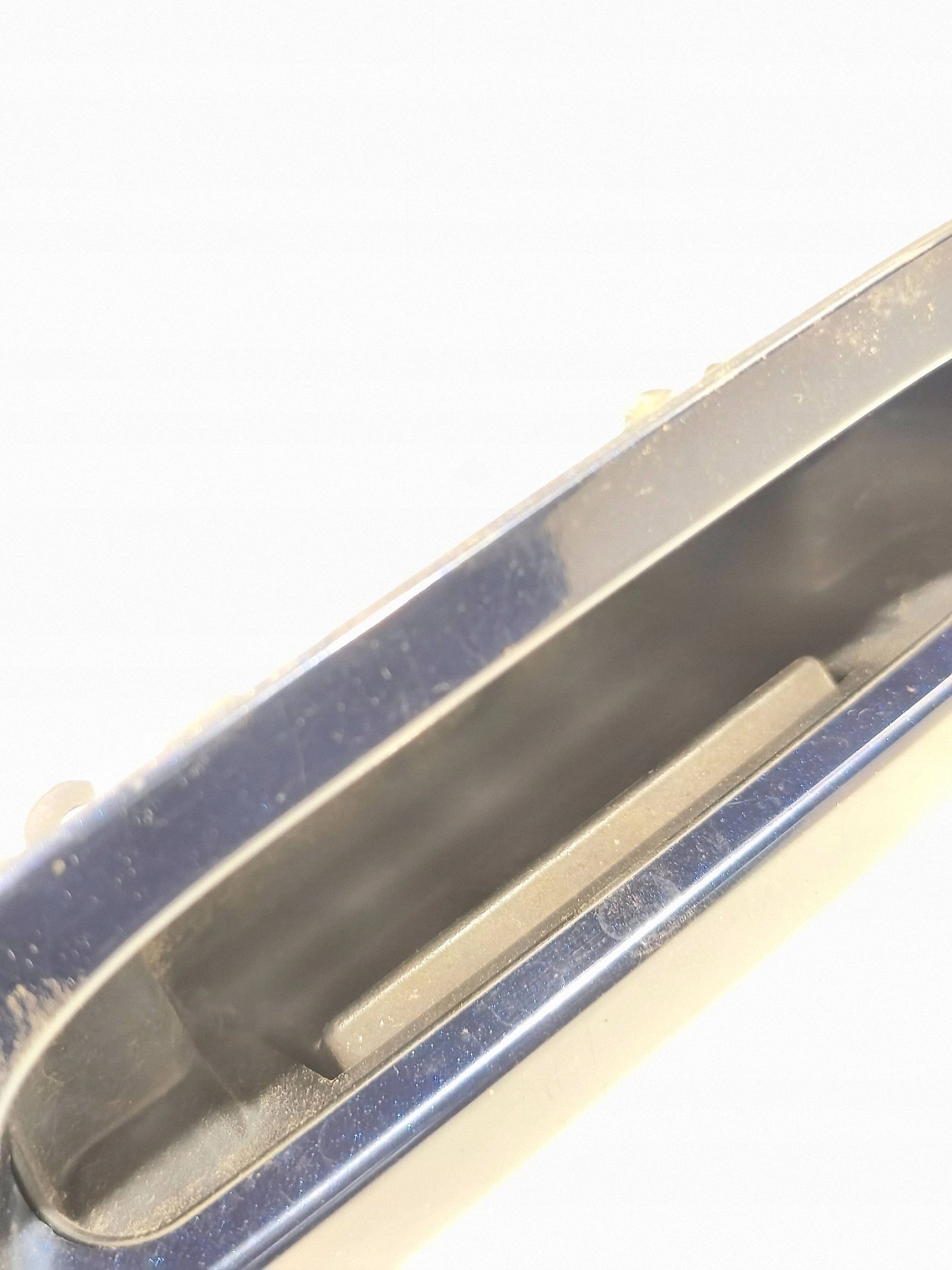 Chrysler Pacifica Tailgate Handle OEM 5RP08KBXAB image 5