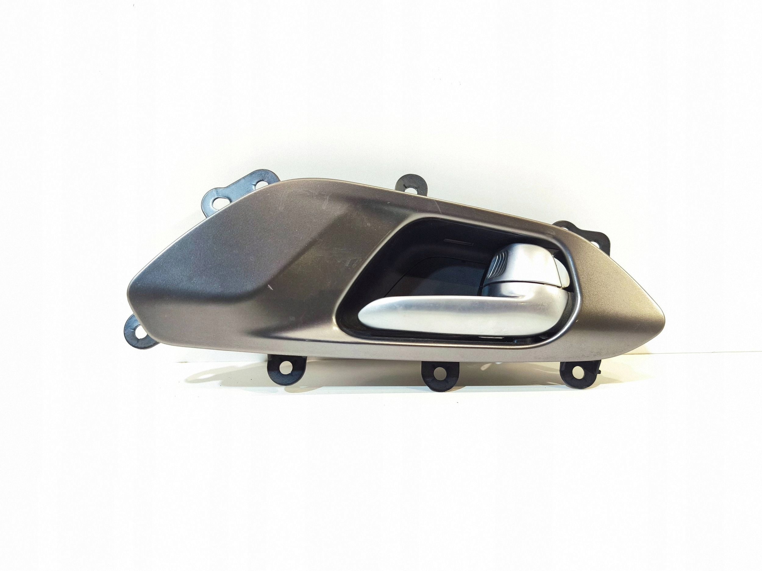 OEM 63345 Front Left Inner Door Handle Chrysler Pacifica image 2