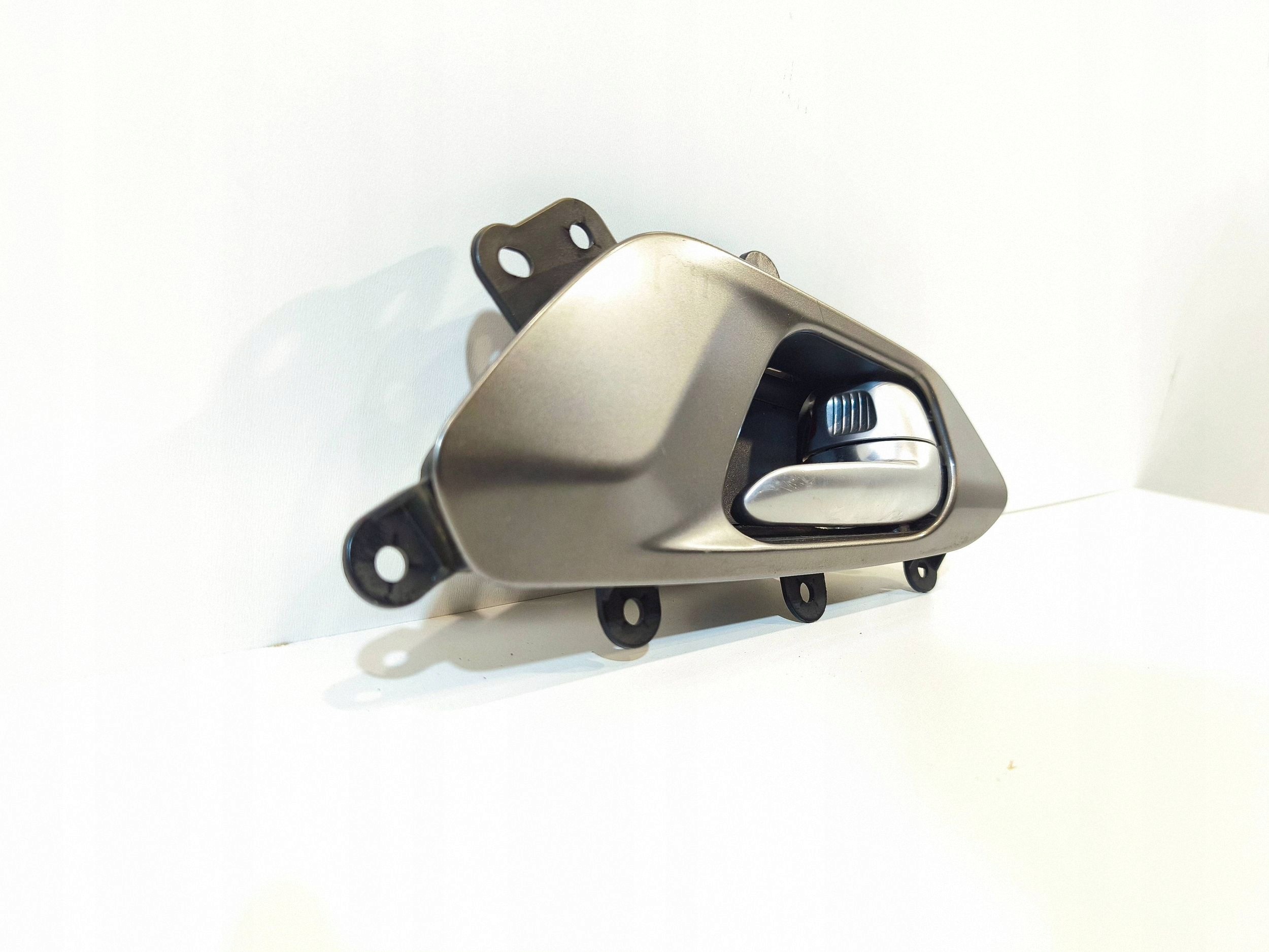 OEM 63345 Front Left Inner Door Handle Chrysler Pacifica image 3