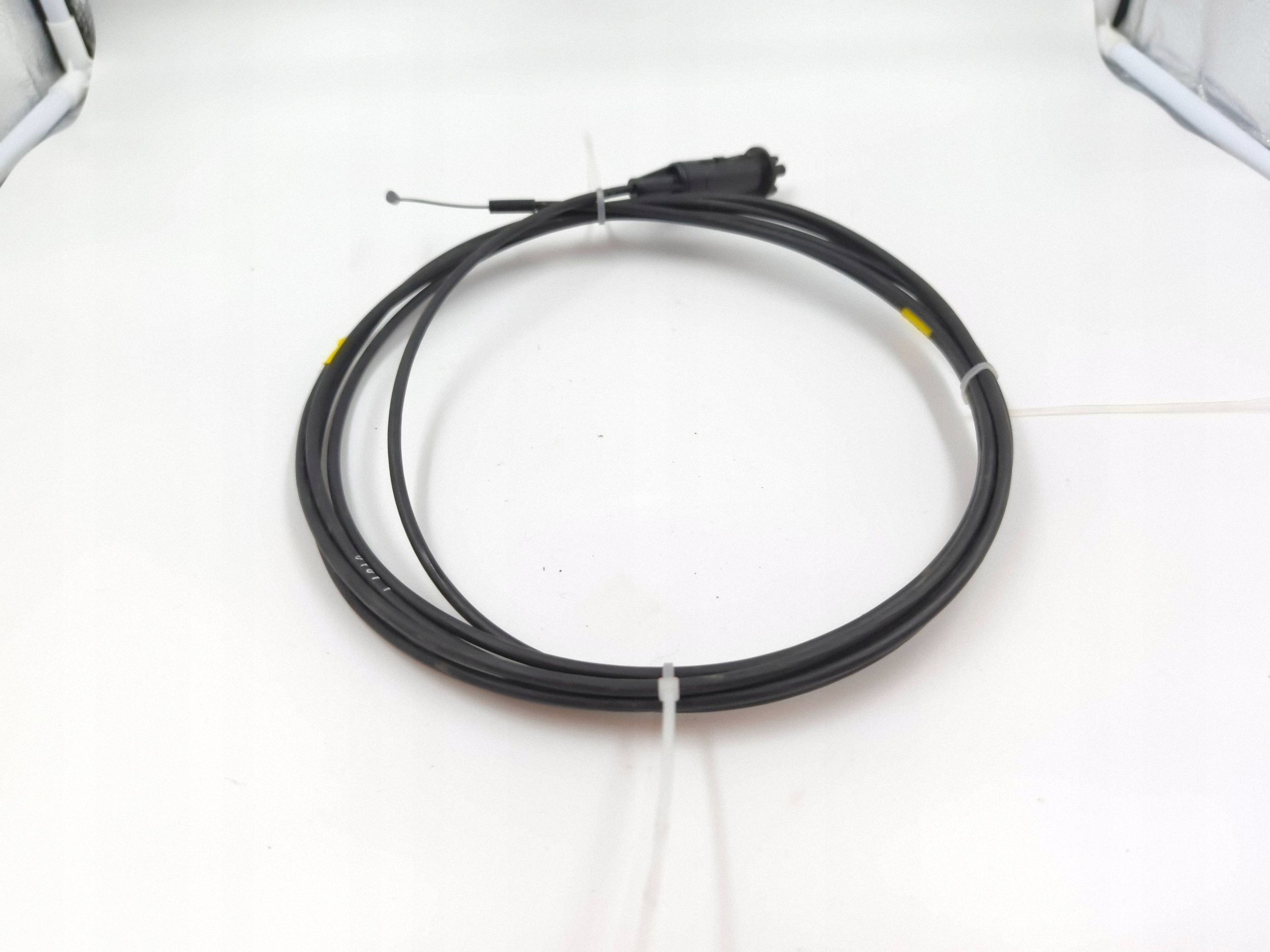 Câble d'ouverture de bouchon OEM 01011 pour Toyota Sienna image 4