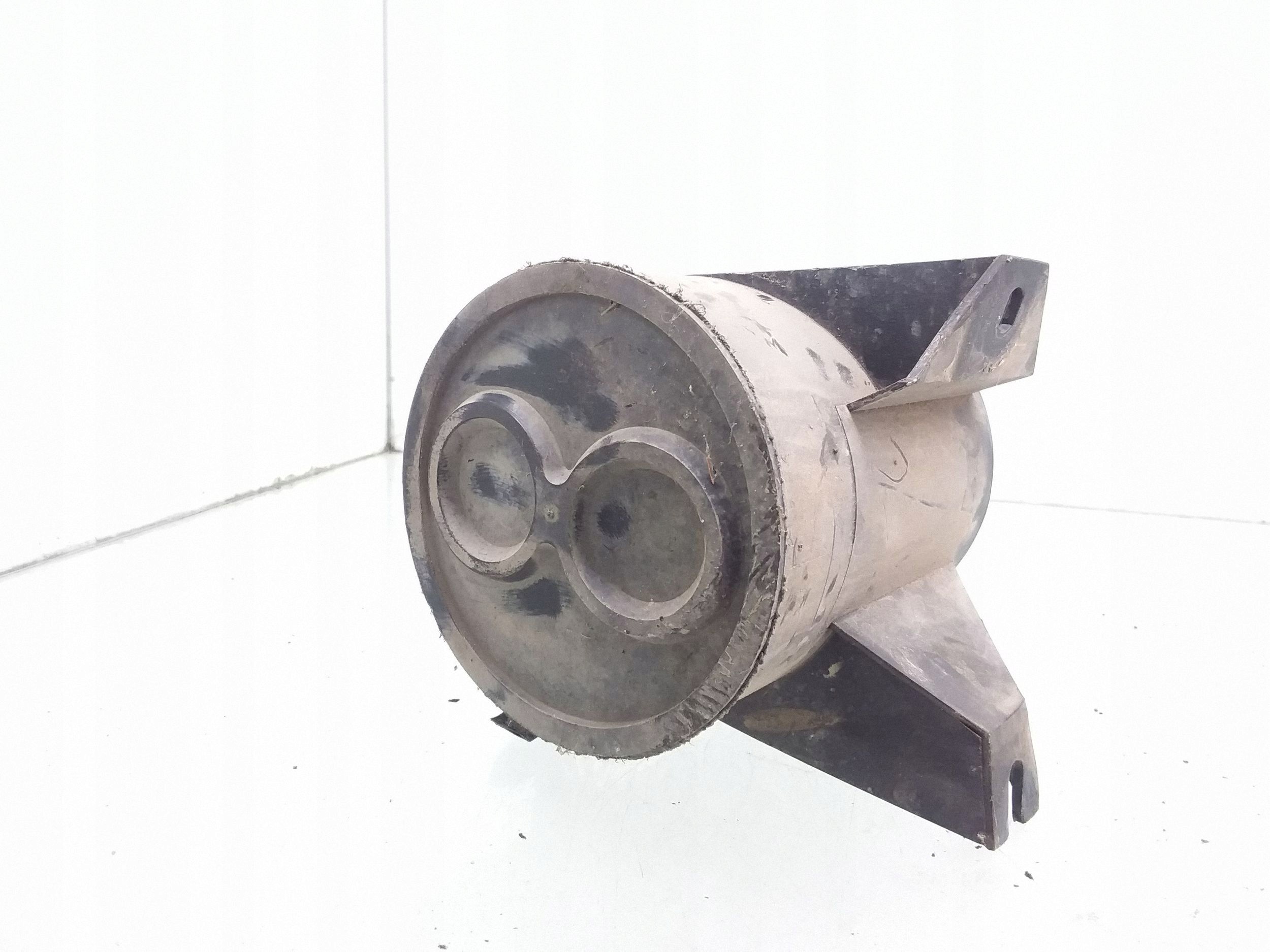 Gebrauchter Kohlefilter Mitsubishi OEM MR481121 image 3