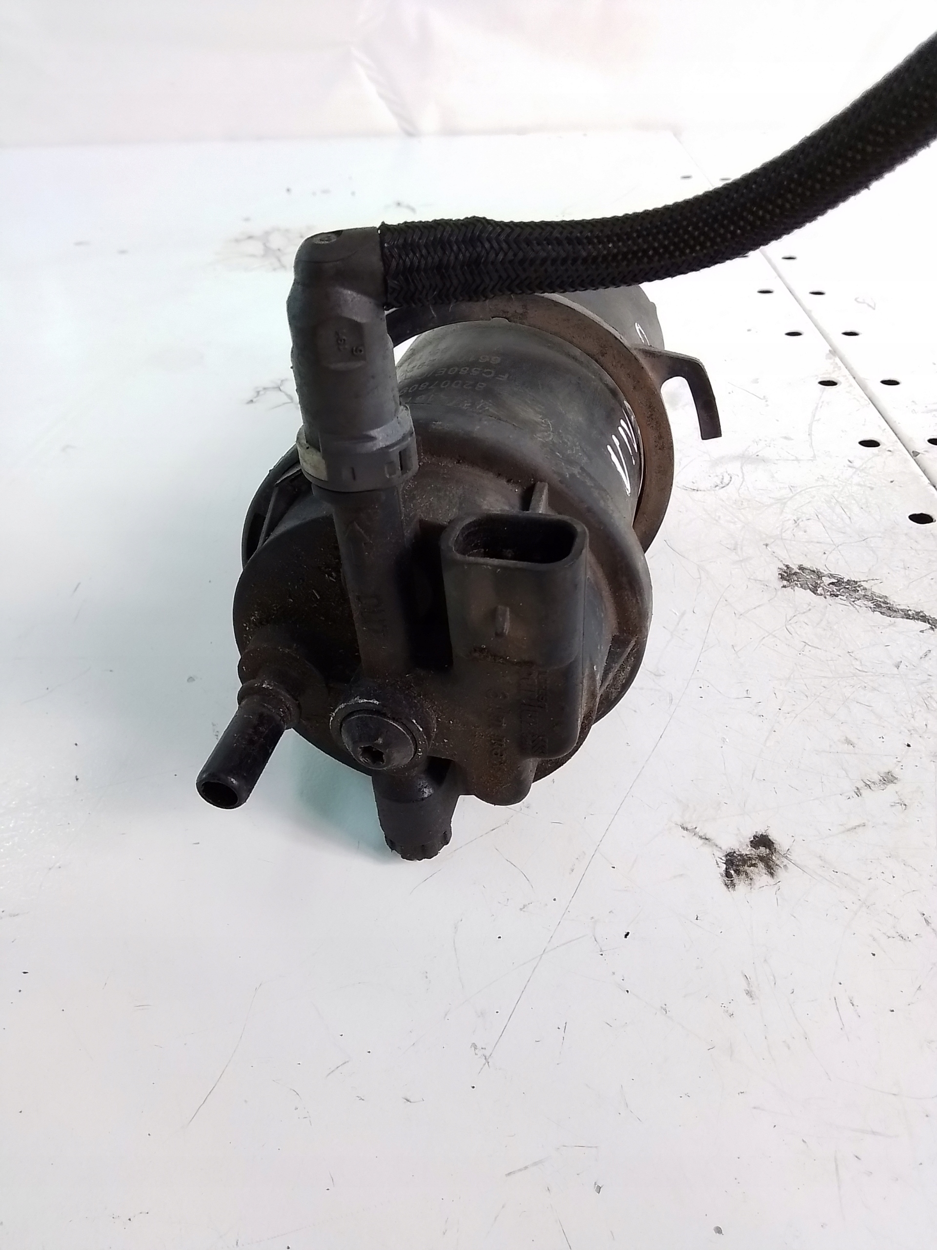Filtre à carburant Renault Trafic II OEM 8200780972 image 3