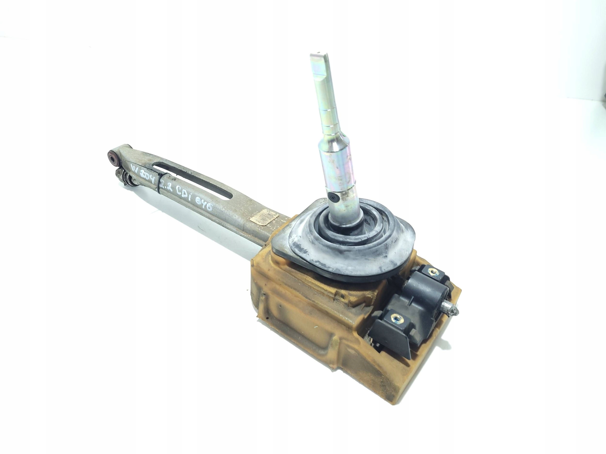 Palanca de Cambios Mercedes W204 OEM A2042670124 - Usado image 2