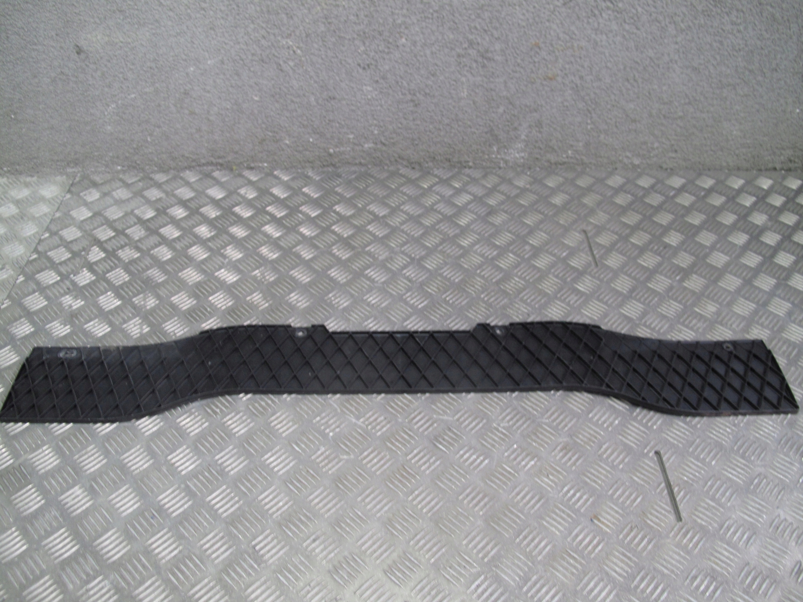Scania Recirculation Flap OEM 2578776 - Used image 4