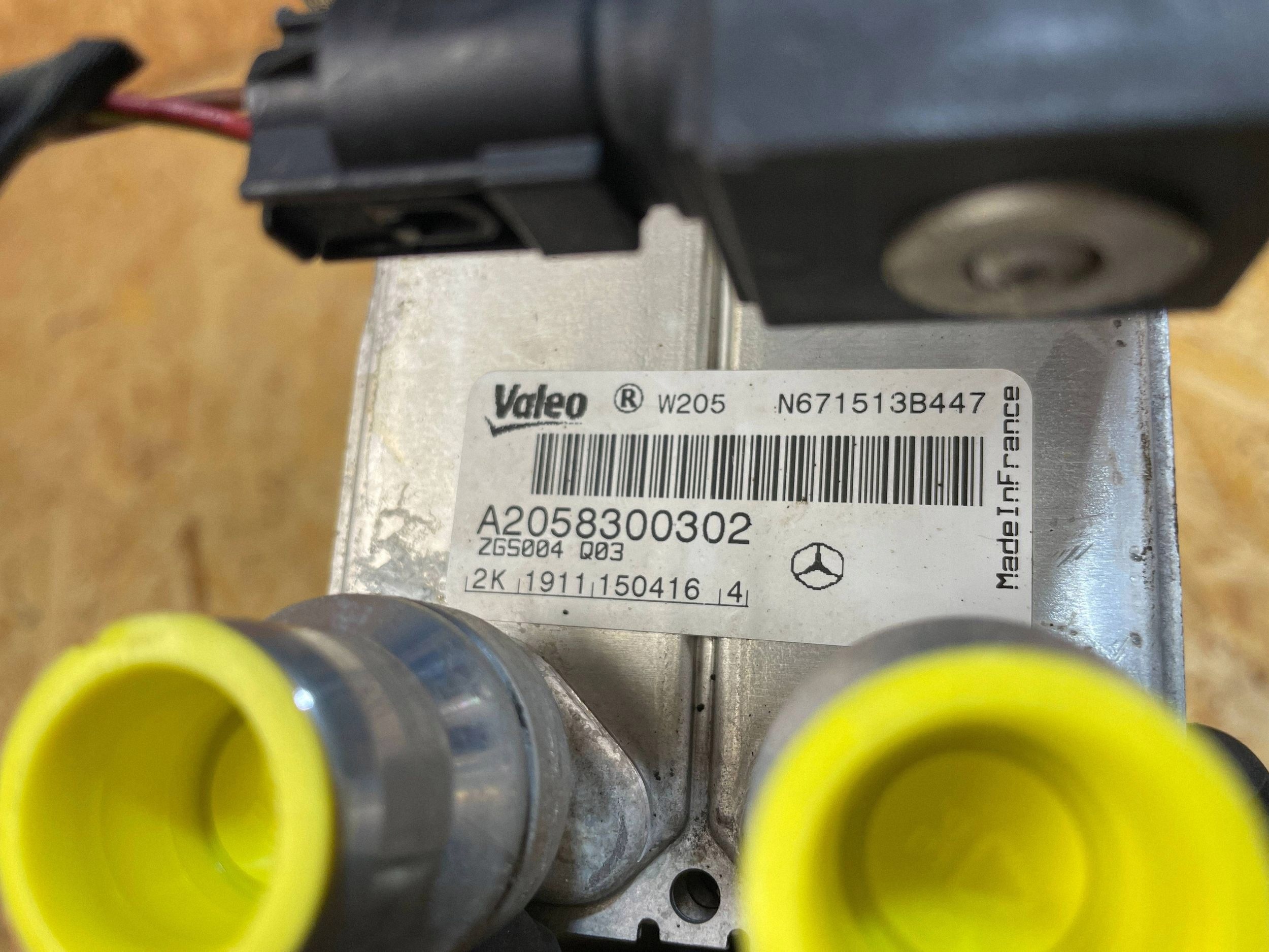 Válvula de expansión AC OEM A2058300302 Mercedes-Benz image 10