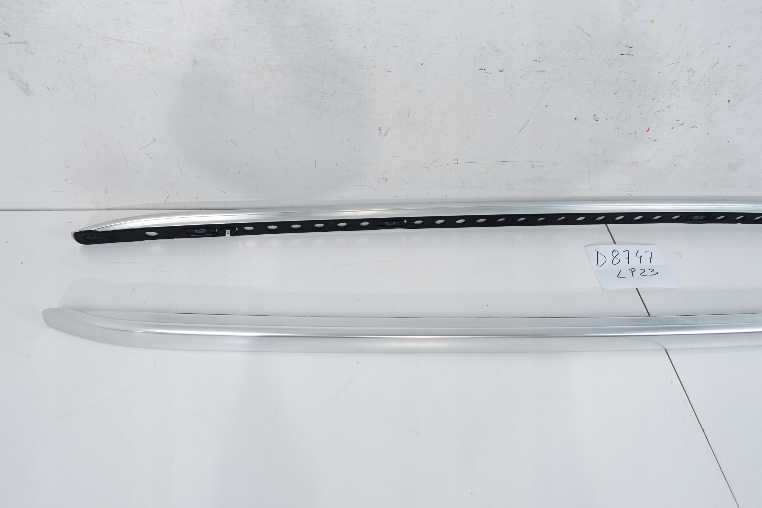 OEM 738219391R 73805207R kattokaide Renault Megane IV:lle
