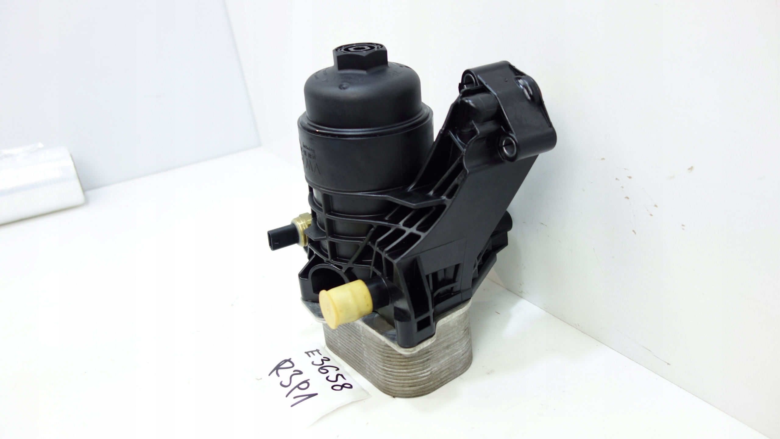 Ölfiltergehäuse 03N115389AA für VW Transporter T6 image 3