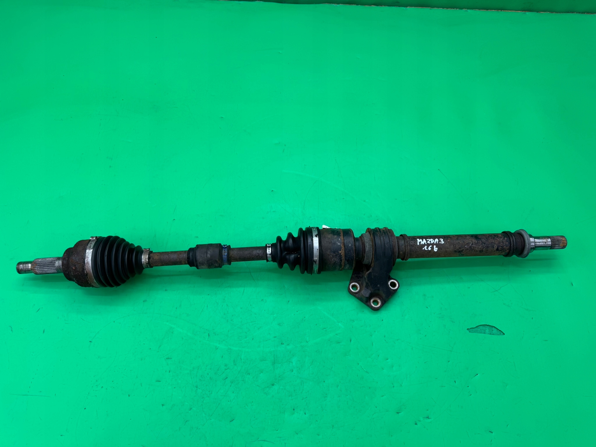 Aandrijfas rechts voor FG0525500D Mazda 3 II BL 1.6 B 16v 08-13