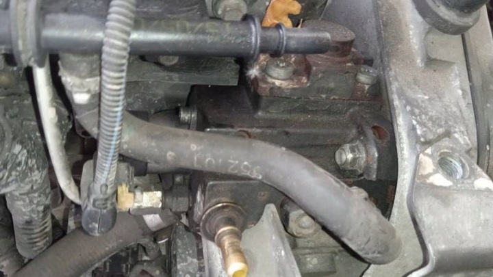 Fiat Bravo Korkeapainepumppu 2008 1.6L 0445010185