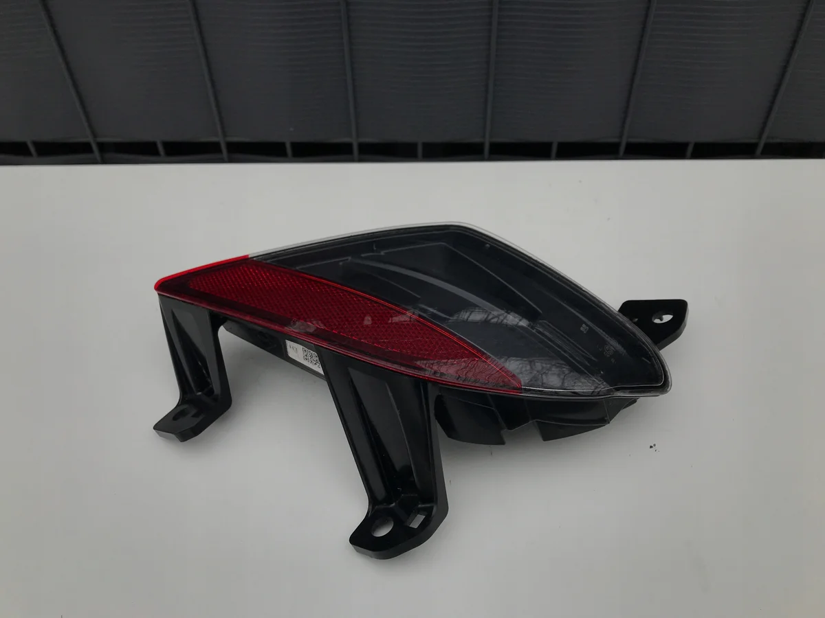 Luce Fendinebbia LED Posteriore Renault Austral thumbnail 4