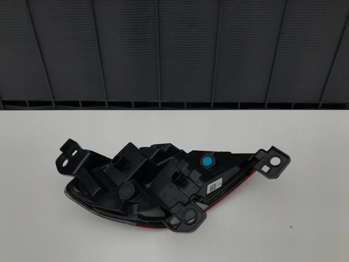 Luce Fendinebbia LED Posteriore Renault Austral thumbnail 5
