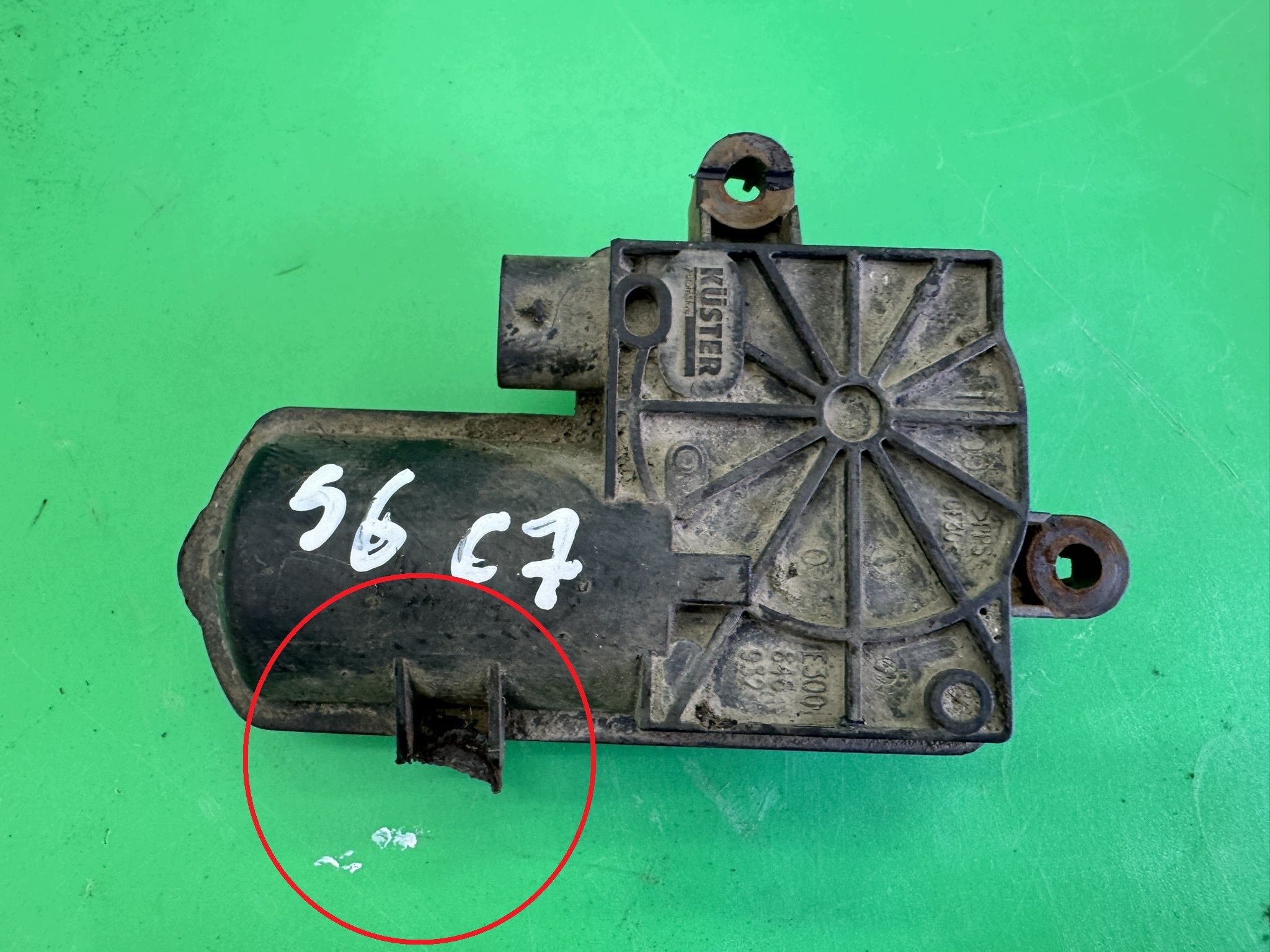 Audi Abgasklappen-Aktuator OEM 4H0133246J image 2