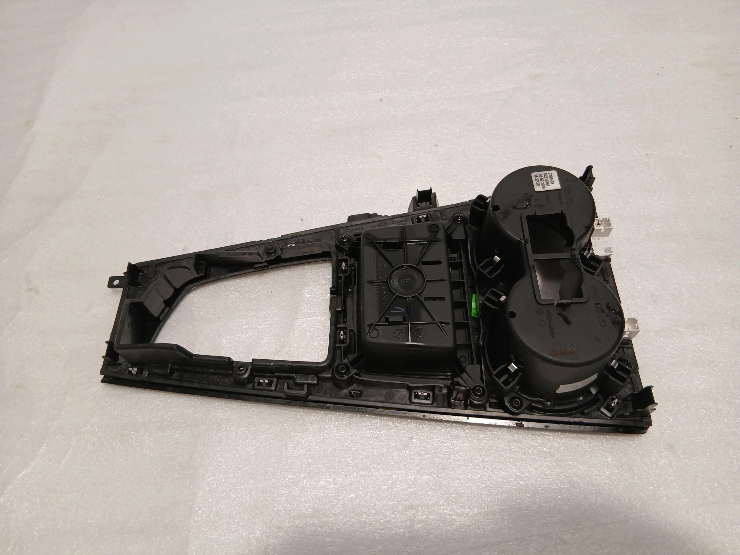 Audi A4/S4 B9 Luftfeder 8W1864261H - Gebraucht image 5