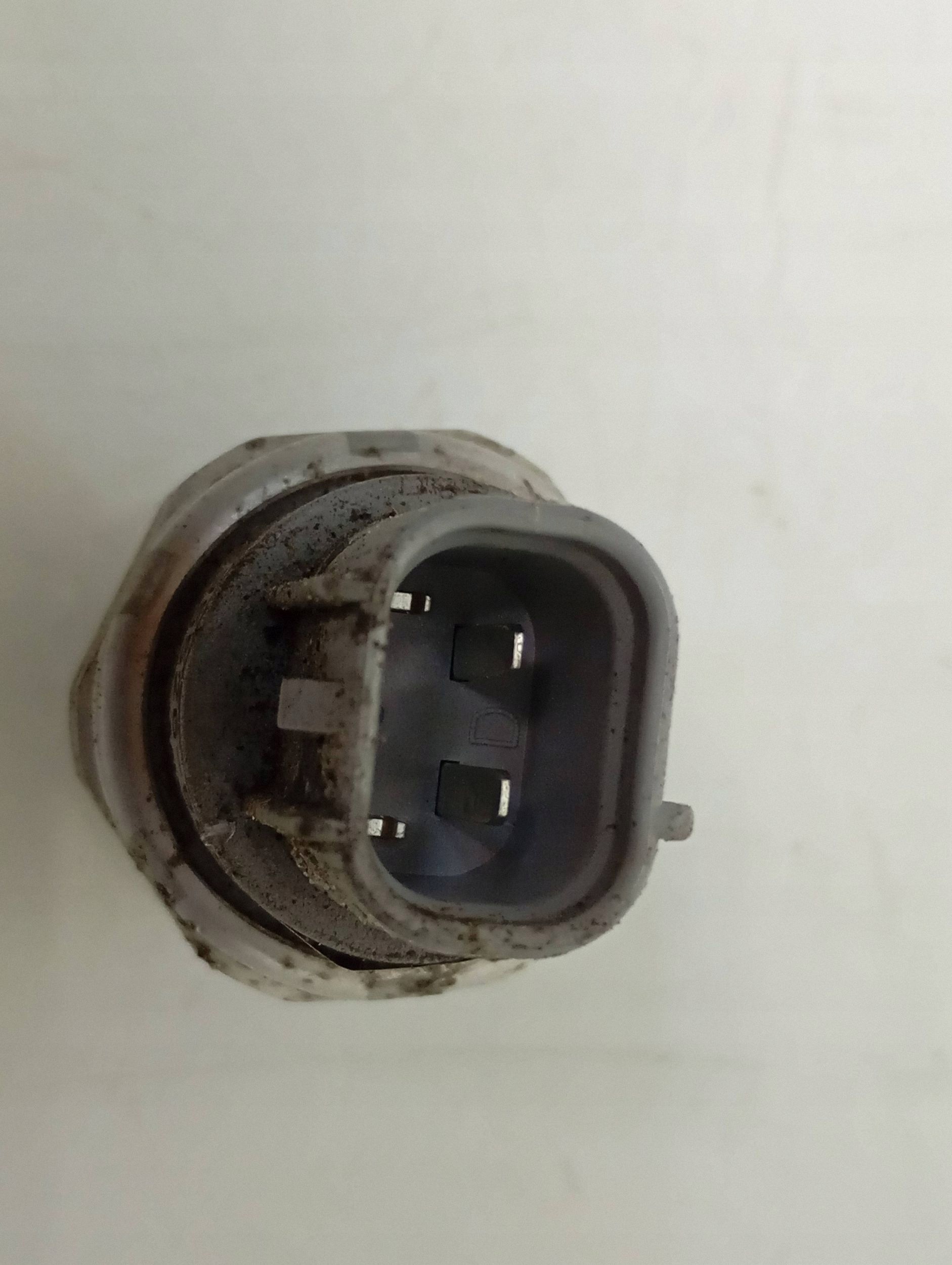 Sensor Climatização Suzuki Usado OEM 9552650G10 image 3