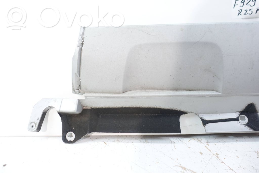 Dacia OE 620840755R Spoileri - Käytetty Kunnossa
