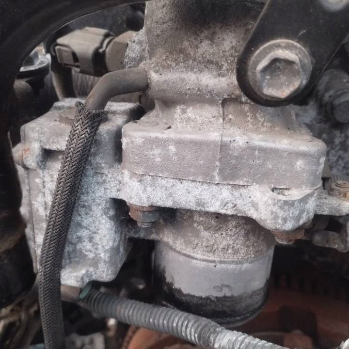 Toyota Corolla Verso Kaasuläppä 2003 2.0L EIS-2053511
