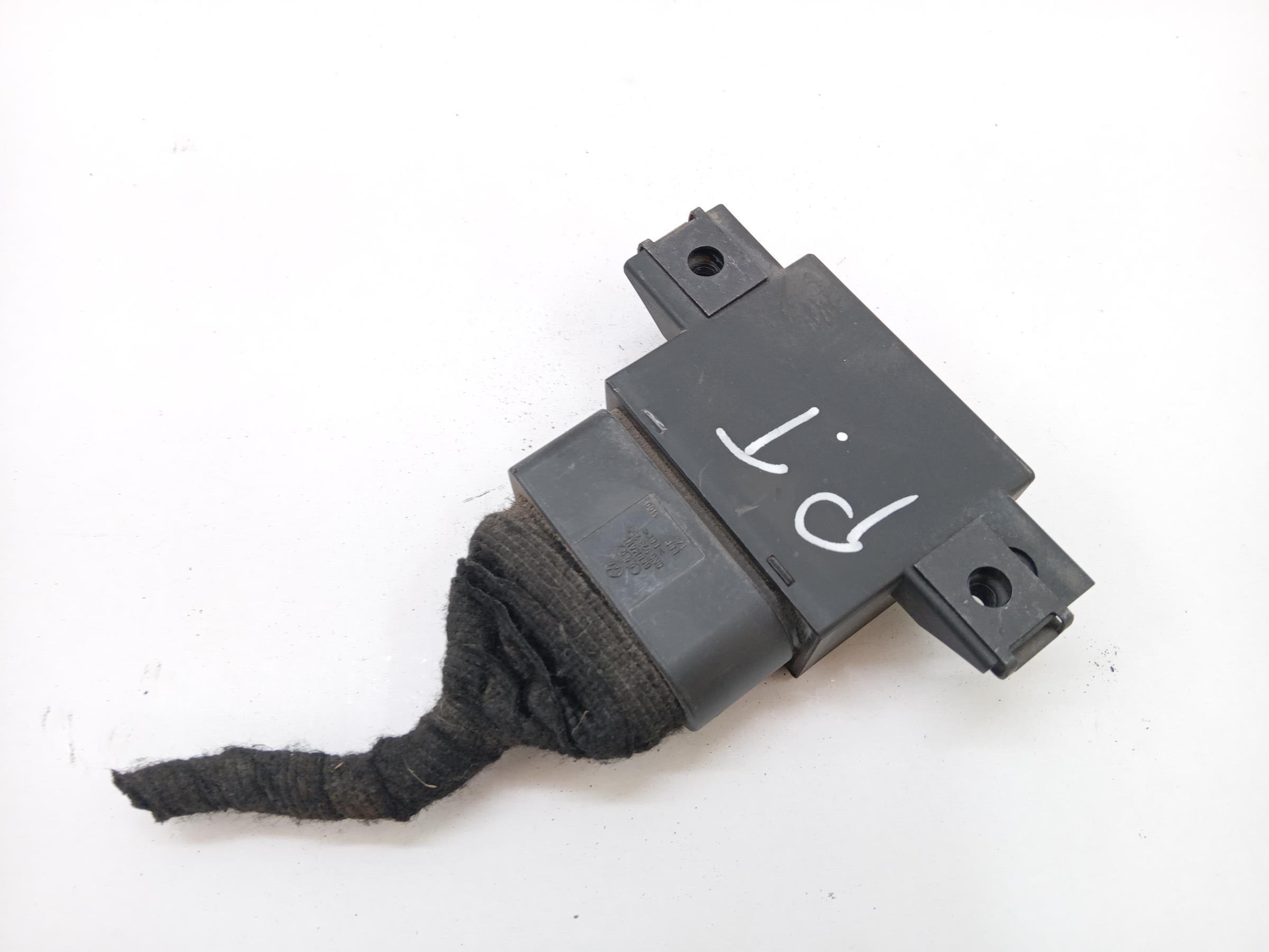 Contrôleur Pompe Carburant OEM 8K0906093D Audi A4 B8 image 3