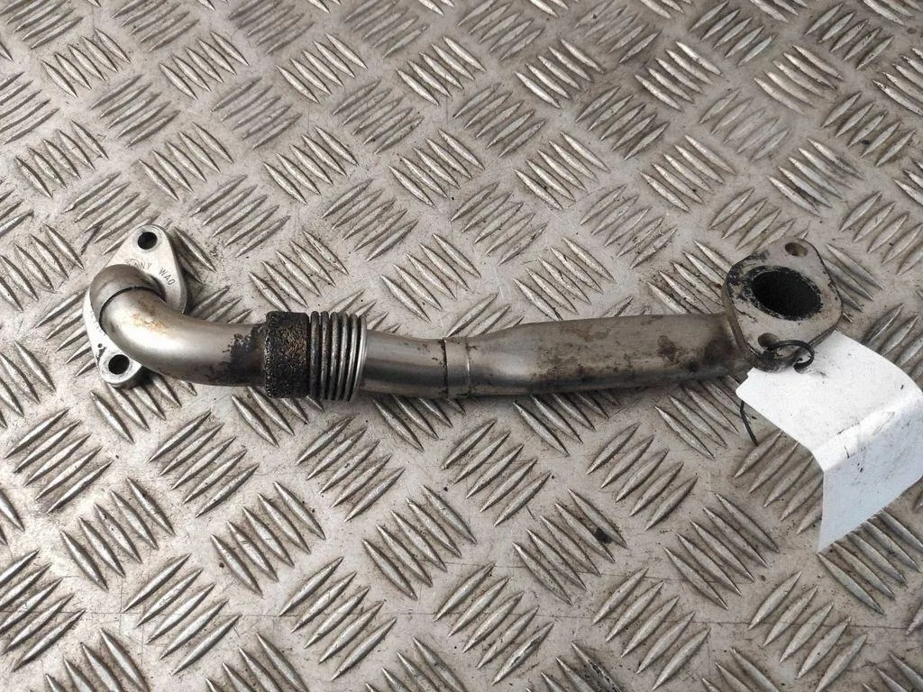 Tubo EGR OEM 038131521BM para VW Golf IV TDI