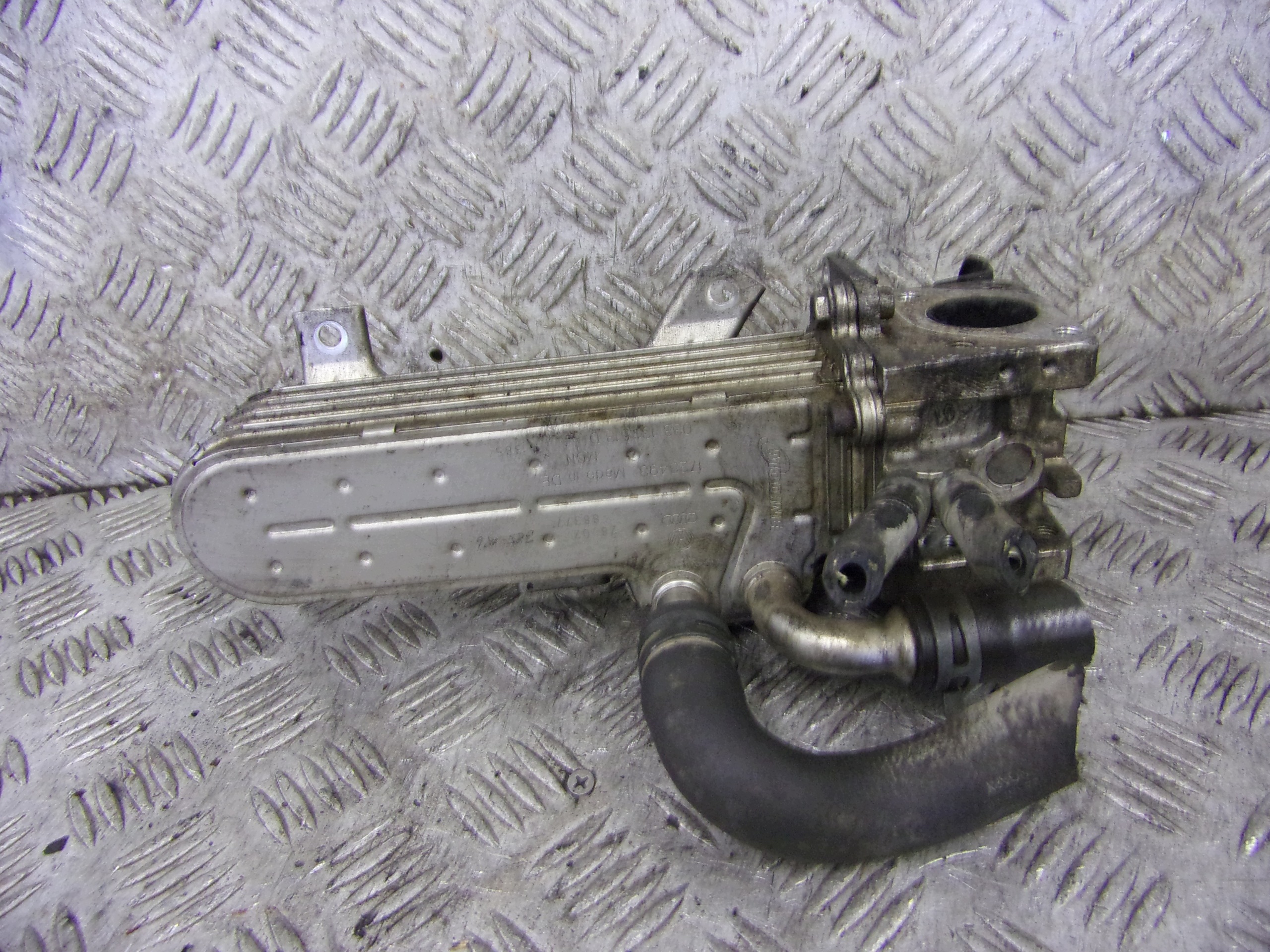 EGR-Kühler VW Golf V 1.9TDI OEM 038131513D image 3