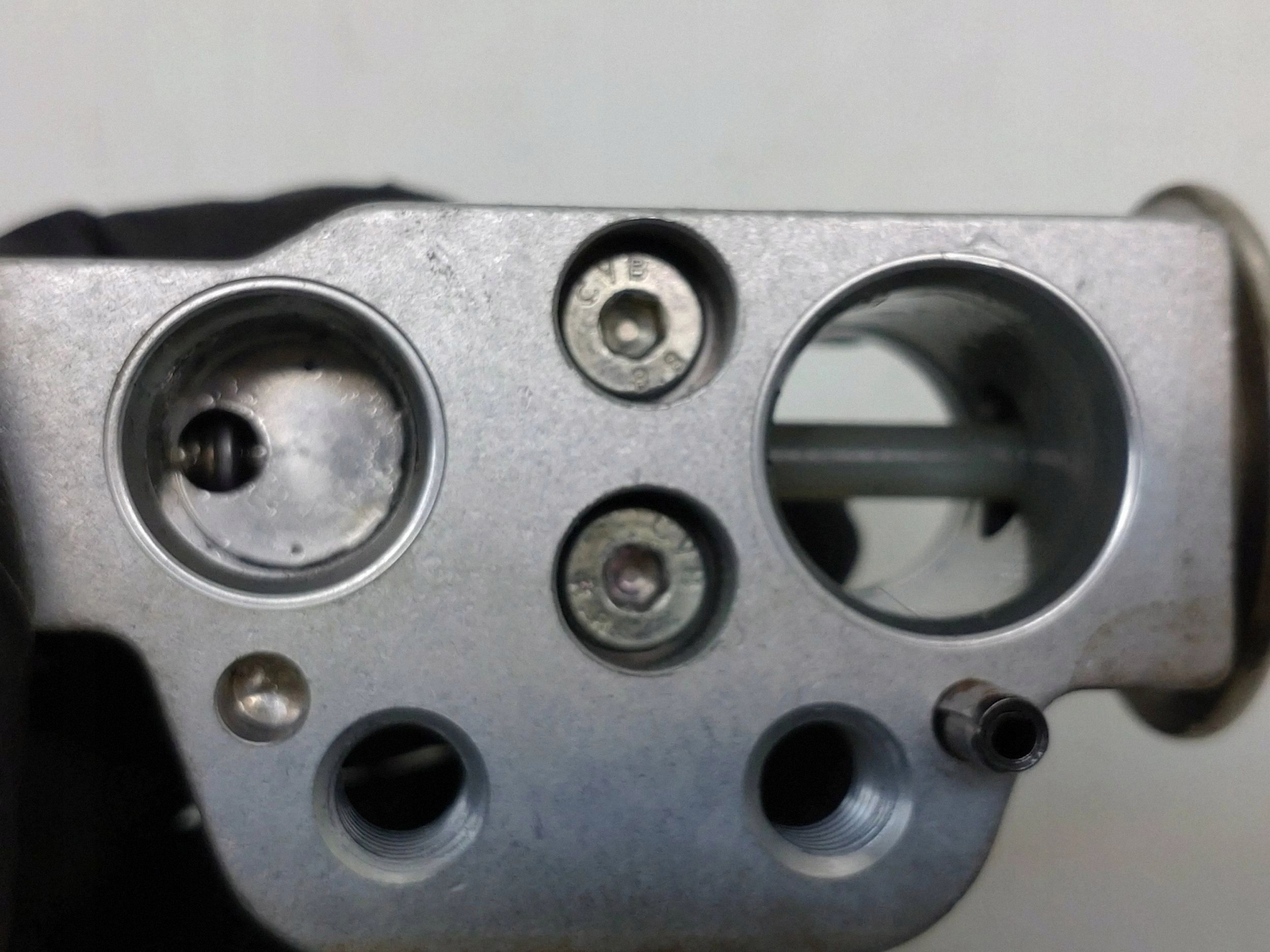 Válvula de expansão Audi A5 8T 3.0 TDI OEM 52316990 image 4