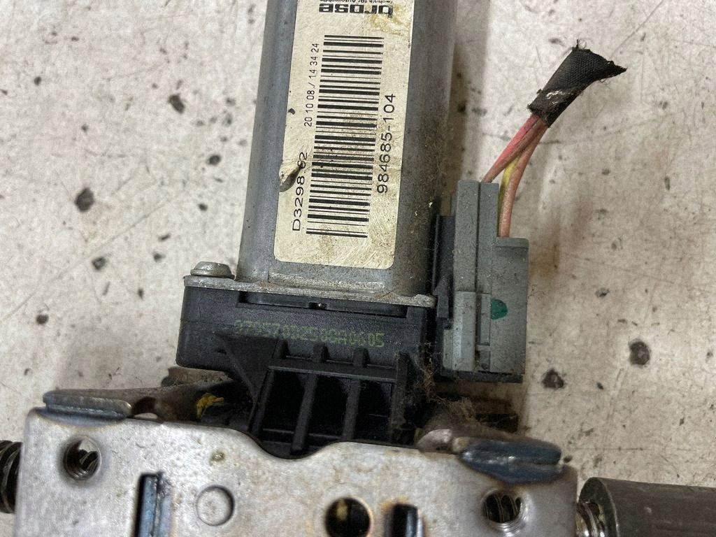Sätesmotor OEM 984685104 för Skoda Superb B6 image 2