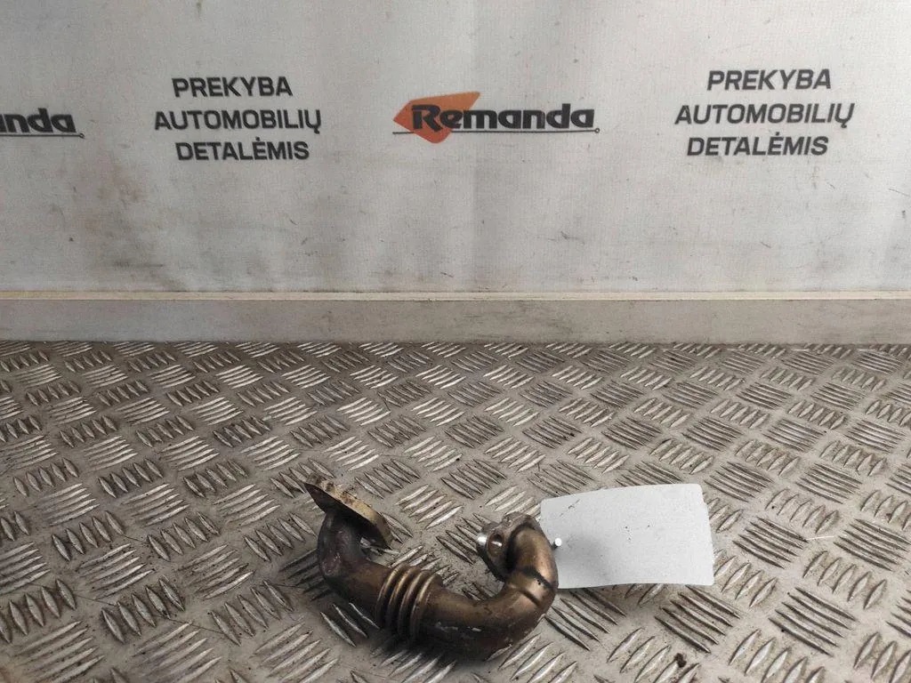 OEM 03L131521J EGR-putki Audille 2.0 TDI image 2