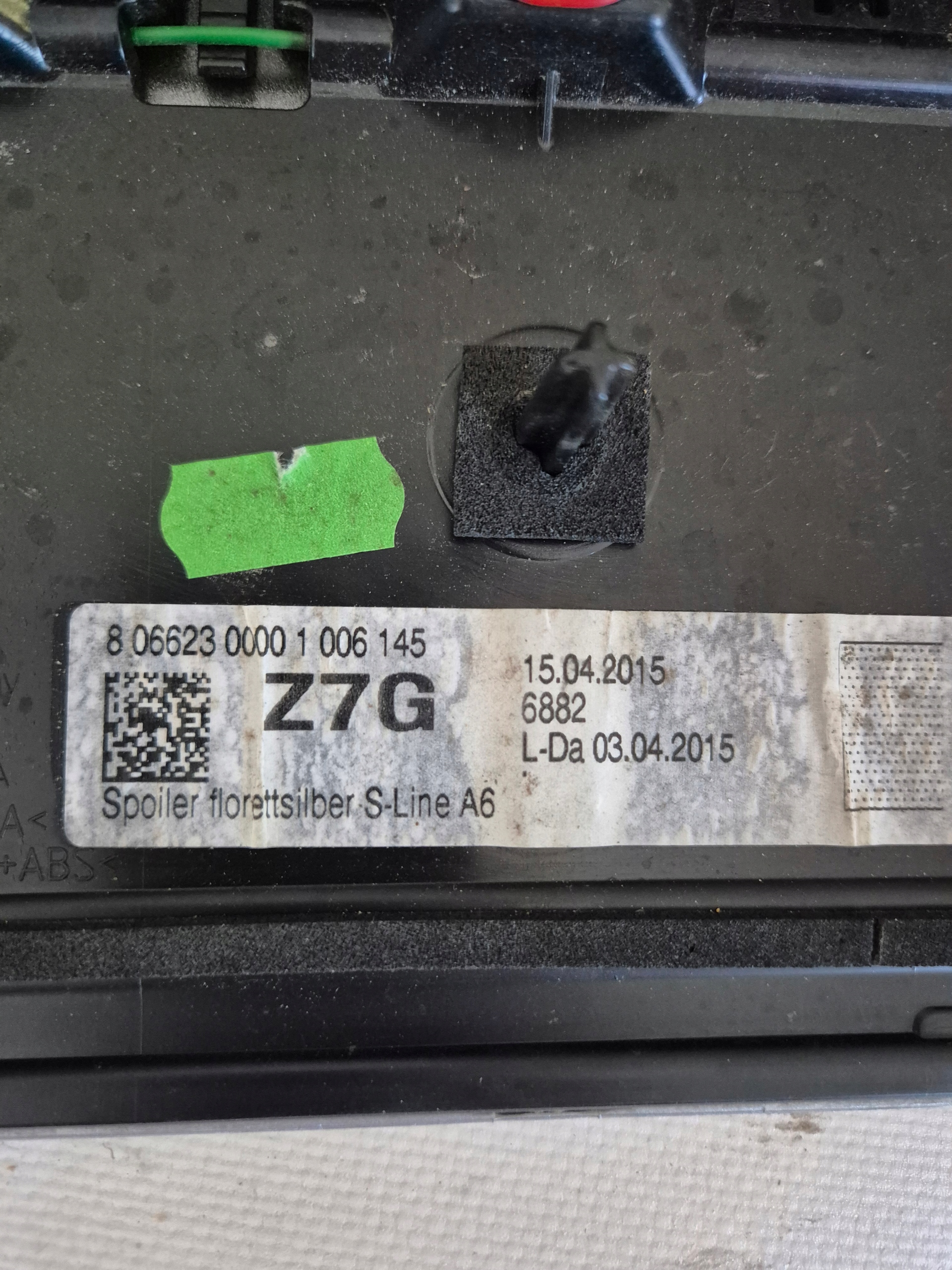 Spoiler Audi A6 C7 Avant S-Line OEM 4G9827933A image 3