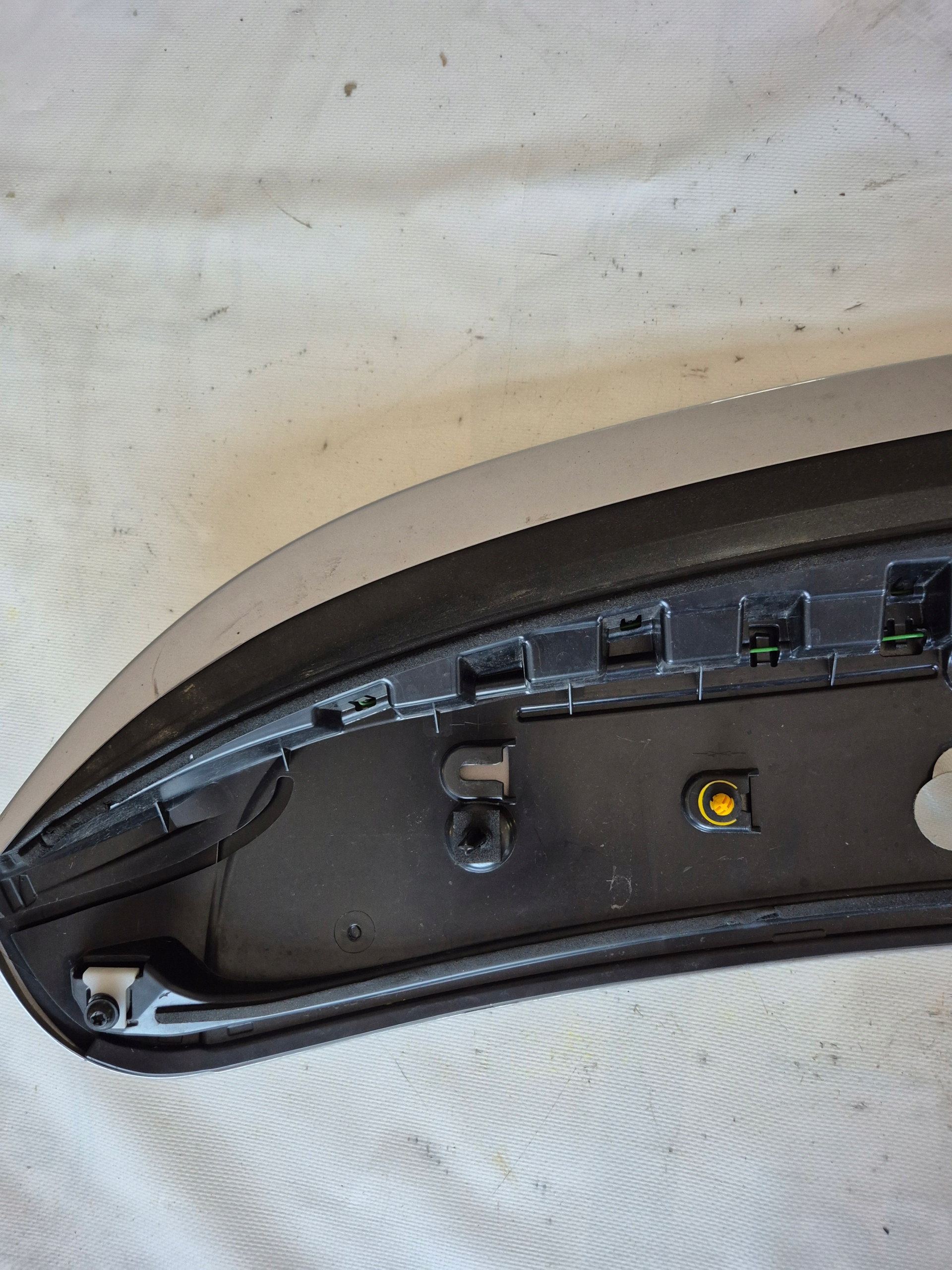 Spoiler Audi A6 C7 Avant S-Line OEM 4G9827933A image 5