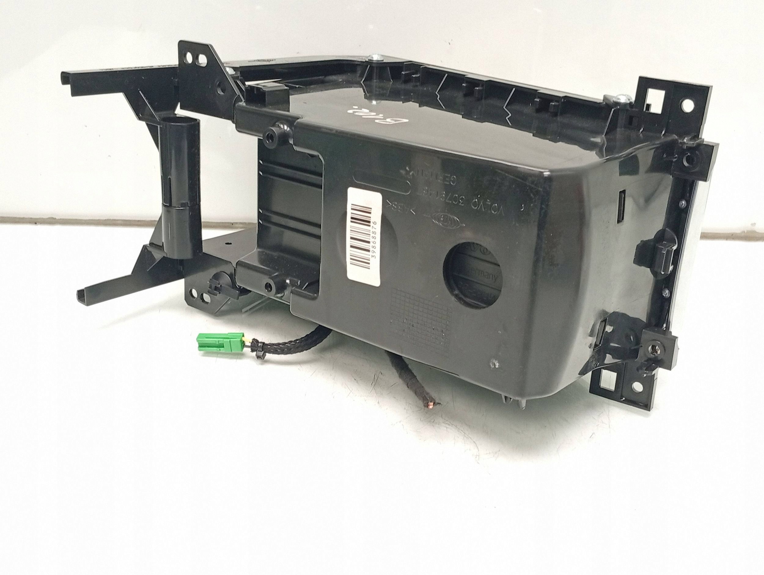 Volvo XC60 Getränkehalter OEM 30791467 - Gebraucht image 3