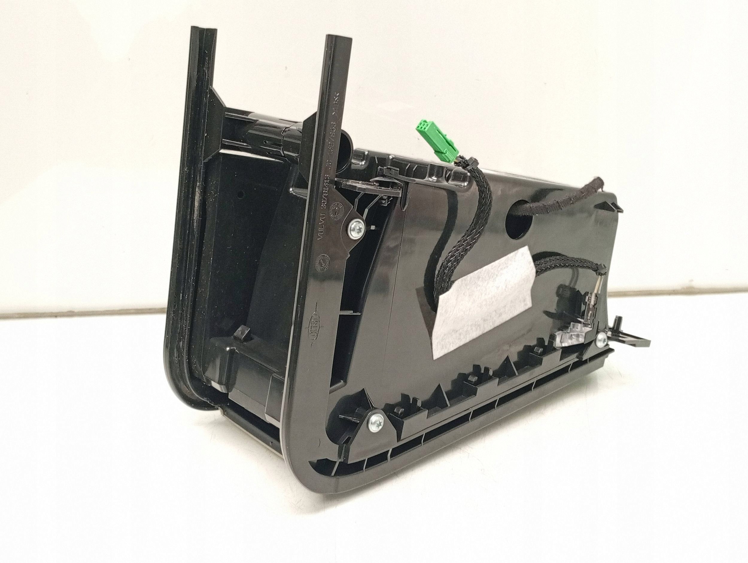 Volvo XC60 Getränkehalter OEM 30791467 - Gebraucht image 4