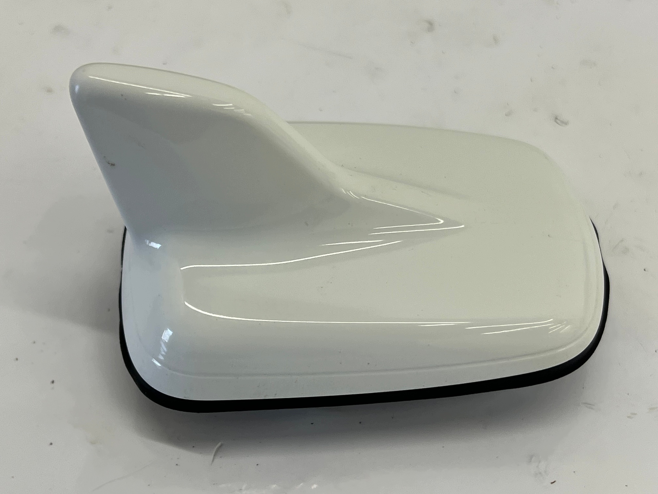 Antenne requin Audi A4 B9 OEM 4M0035503K image 2