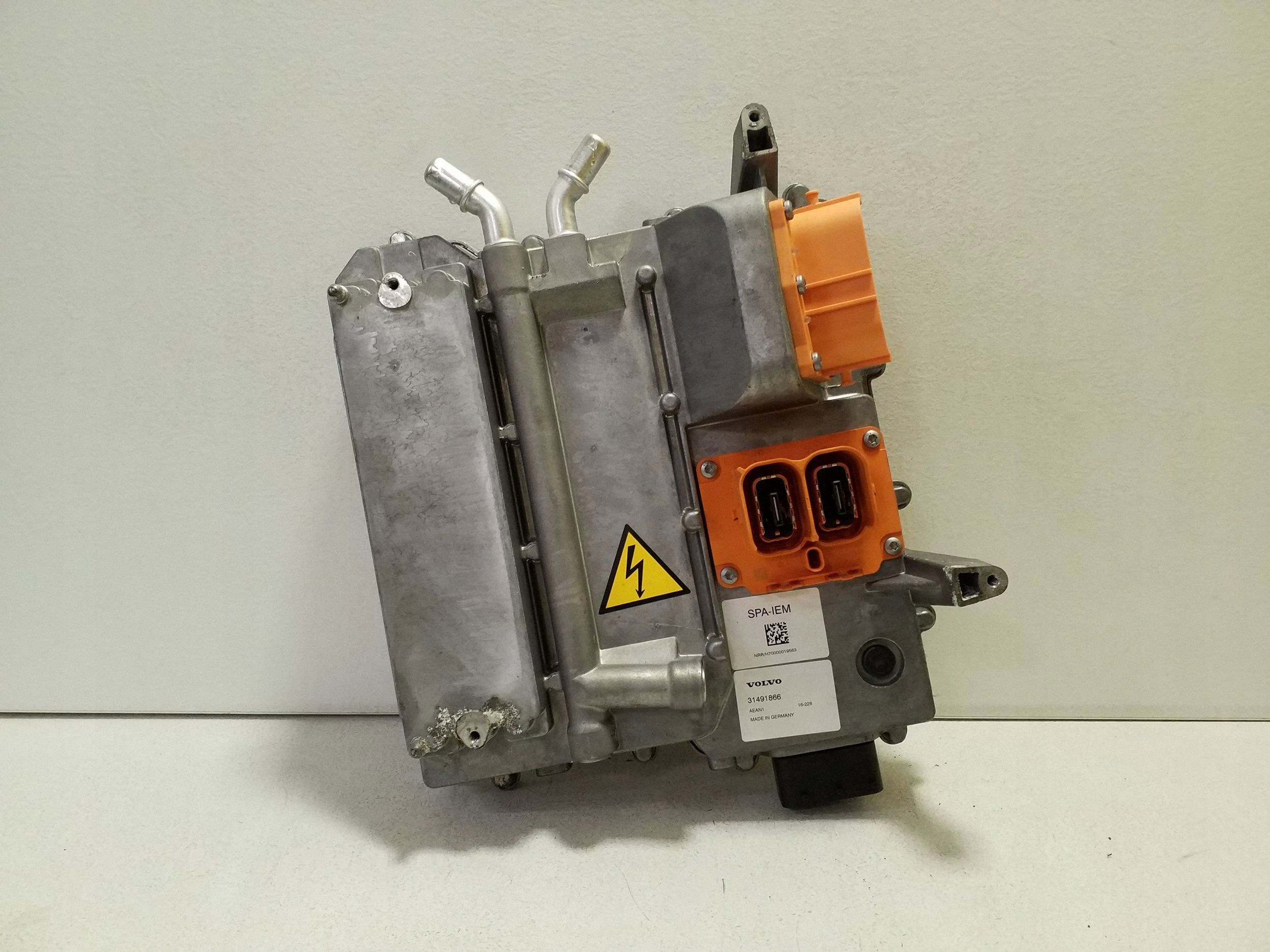 Inversor Volvo XC90 2017 OEM 31491866 image 2