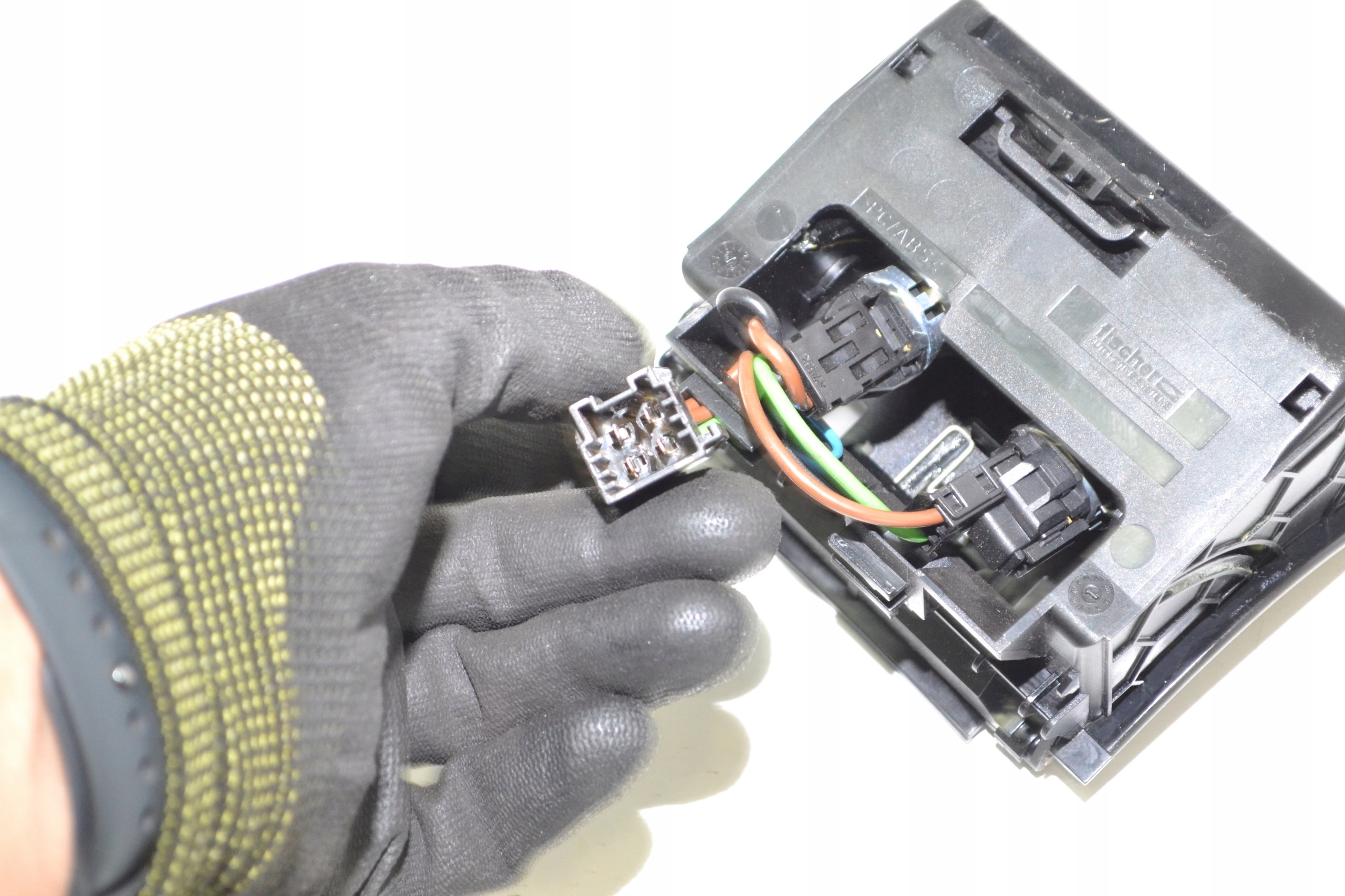 OEM A2218200009 Cendrier Arrière Console Noir Mercedes image 6