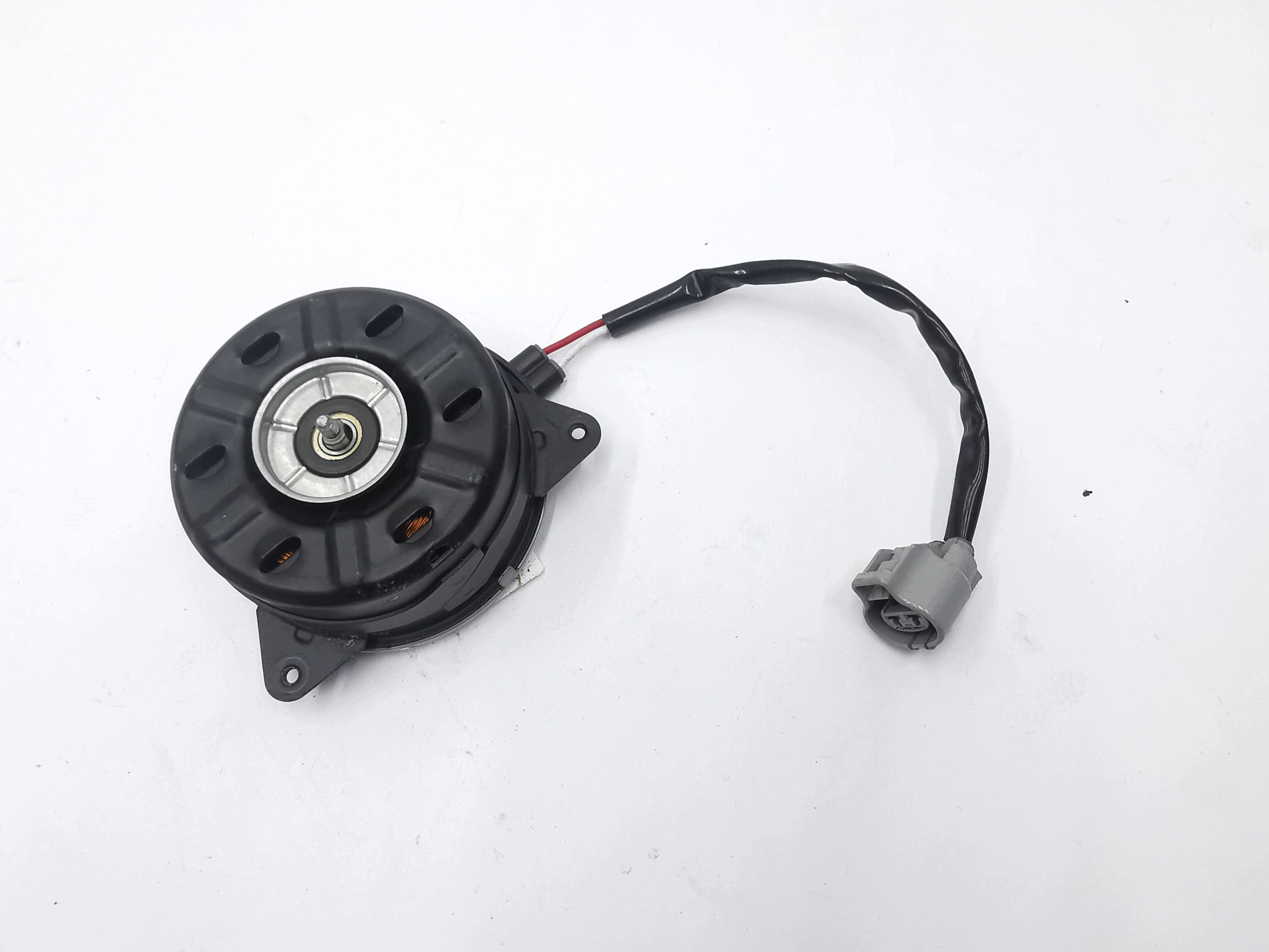 OEM 16363-0T200 Klima-Lüfter für Toyota Corolla E21 image 4