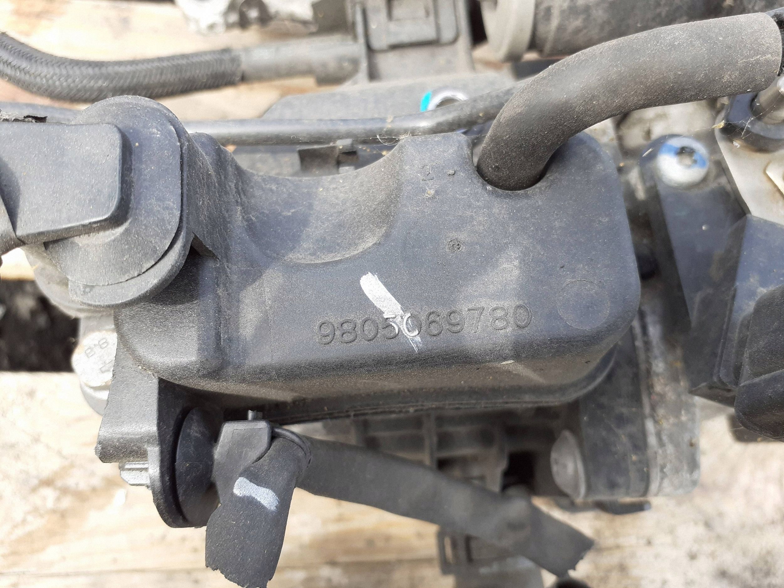 Arrefecedor EGR usado OEM Z2747003 para Ford Kuga II image 4